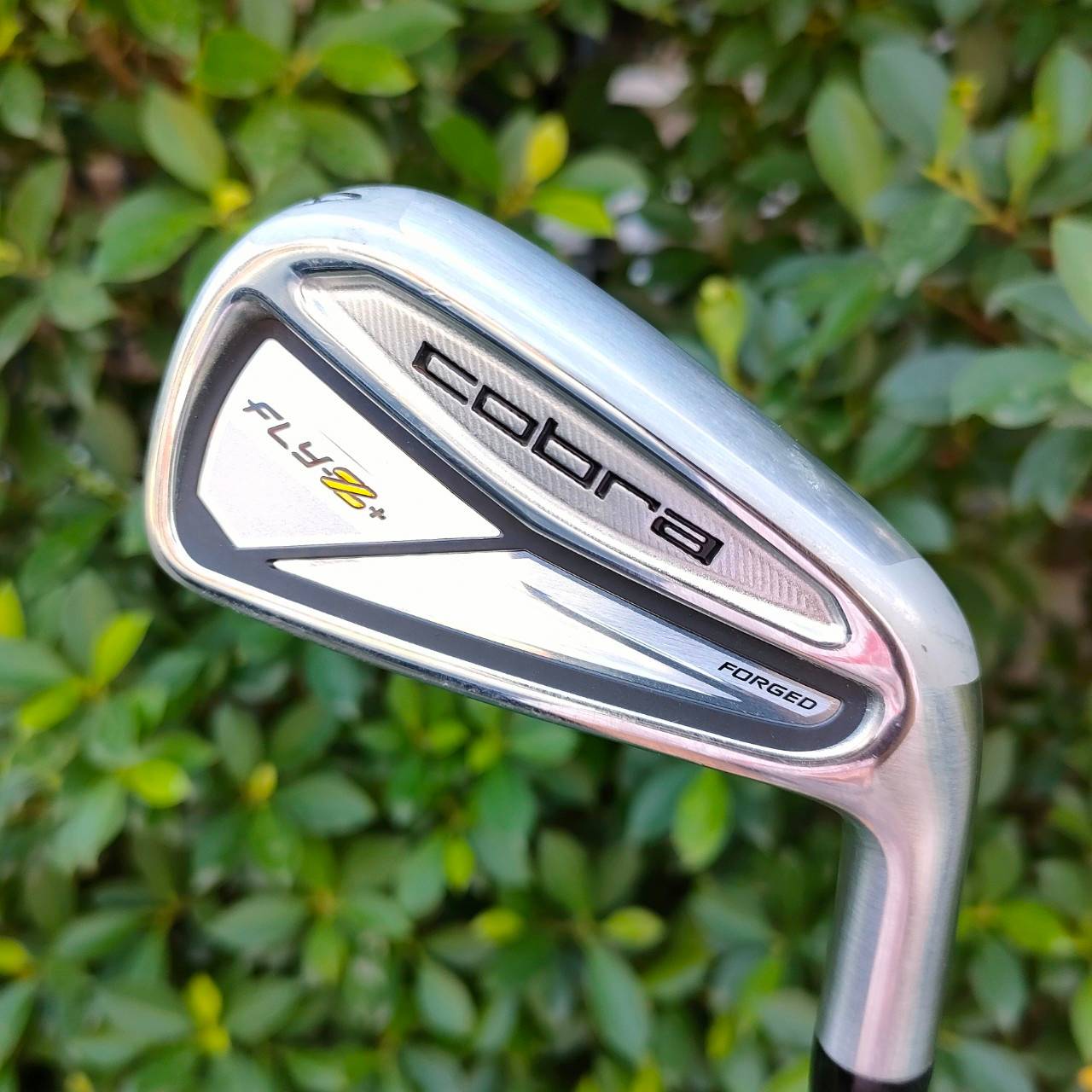 ชุดเหล็ก COBRA FLYZ+FORGED สวยนางฟ้า ใหม่มากๆ มีเหล็ก 4 - 9 เเละPW ก้าน KBS TOUR BY FST สุดยอดเหล็ก FORGED ที่ตีง่ายมาก และตีไกลมาก ก้านสุดพรีเมี่ยม