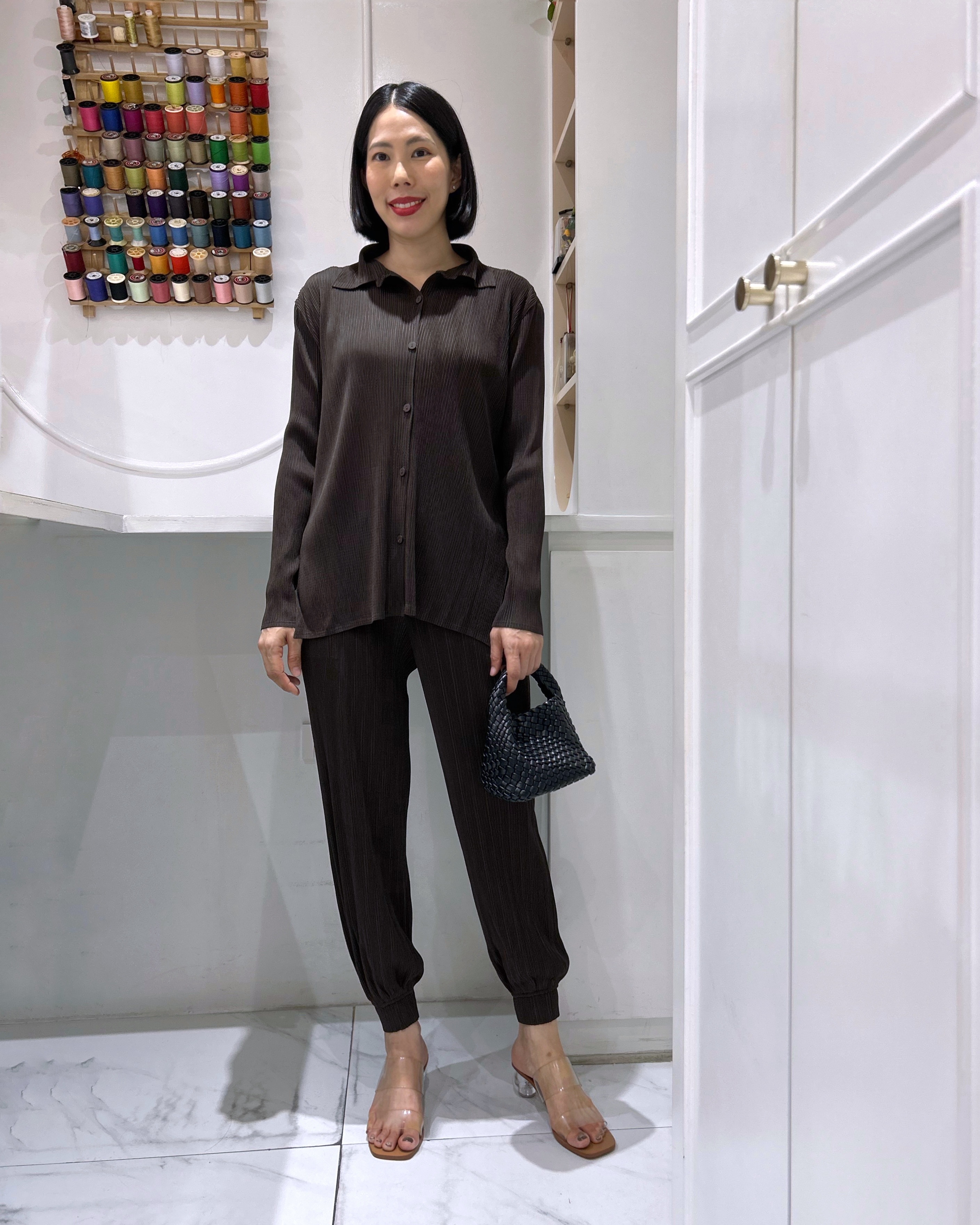 2MUAY รุ่น GJO10719 / GJO11540 เซ็ตอัดพลีท SHIRT TOP WITH JOGGER PLANTS PLEATED SET 7 สี FREE SIZE