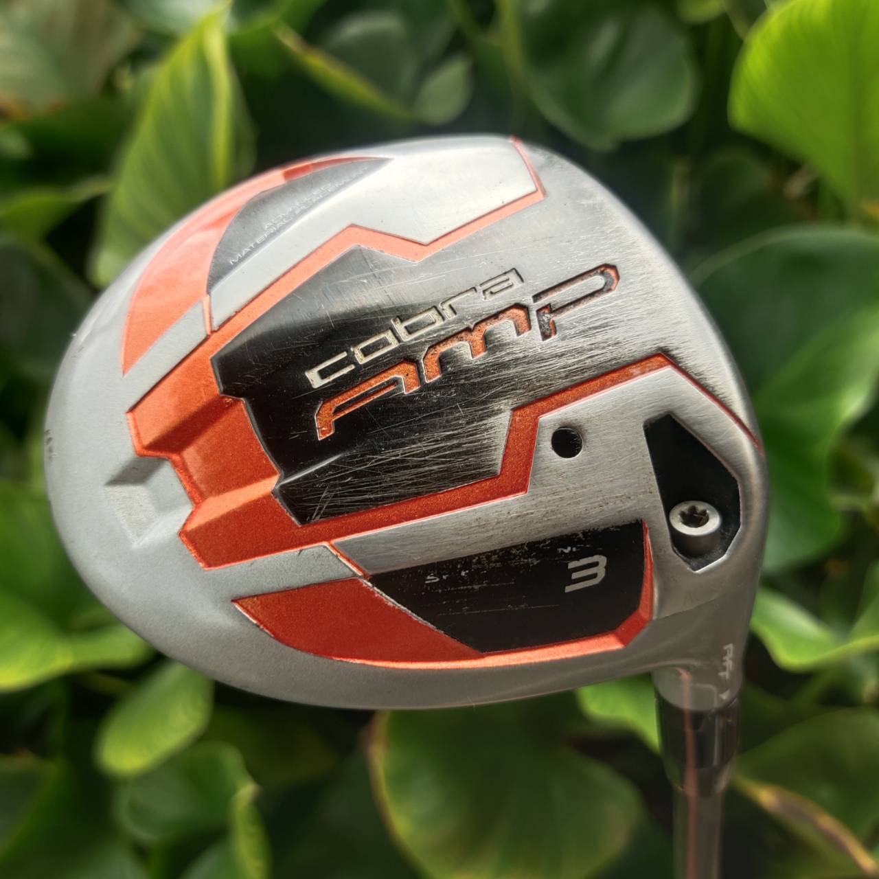 3-Wood COBRA AMP Dual Roll Face ช่วยให้ลูกพุ่งตรง ตีง่ายทุกมุมหน้าไม้