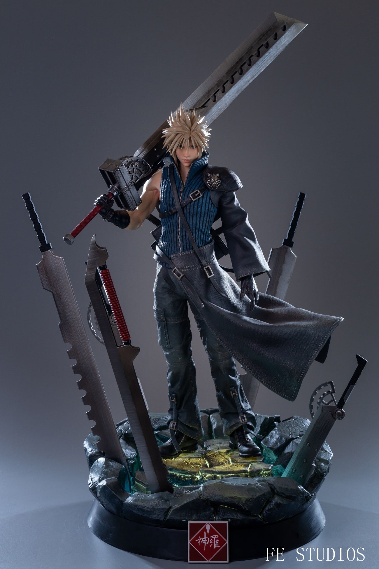 [สั่งจอง]FE STUDIOS FE004 1/4 STATUE : CLOUD STRIFE