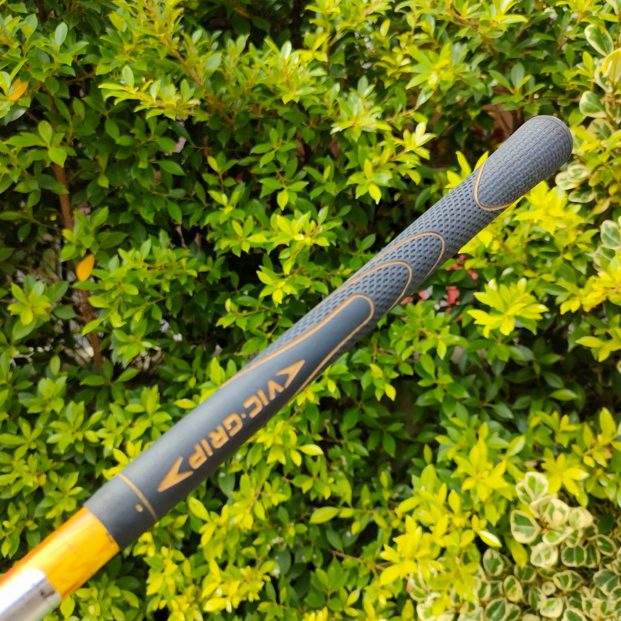 DRIVER AKIRA ADR องศา 10.5 ก้าน FUJIKURA FLEX R ** ตรงคอไม้มีรอยถลอก ** เช็คแตก เช็คบุบเรียบร้อย ไม้ตีไกลสายพันธุ์ญี่ปุ่นแท้ ไม้กอล์ฟมือสอง ของแท้ BY NakaraLuxurious