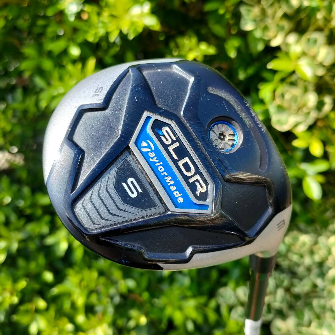 FW5 TAYLORMADE SLDR องศา 15 ก้าน FUJIKURA FLEX R เป็นตัวหน้าดำ กระดองเงิน สวยเท่ห์ และตีดีกว่ารุ่นปกติมาก