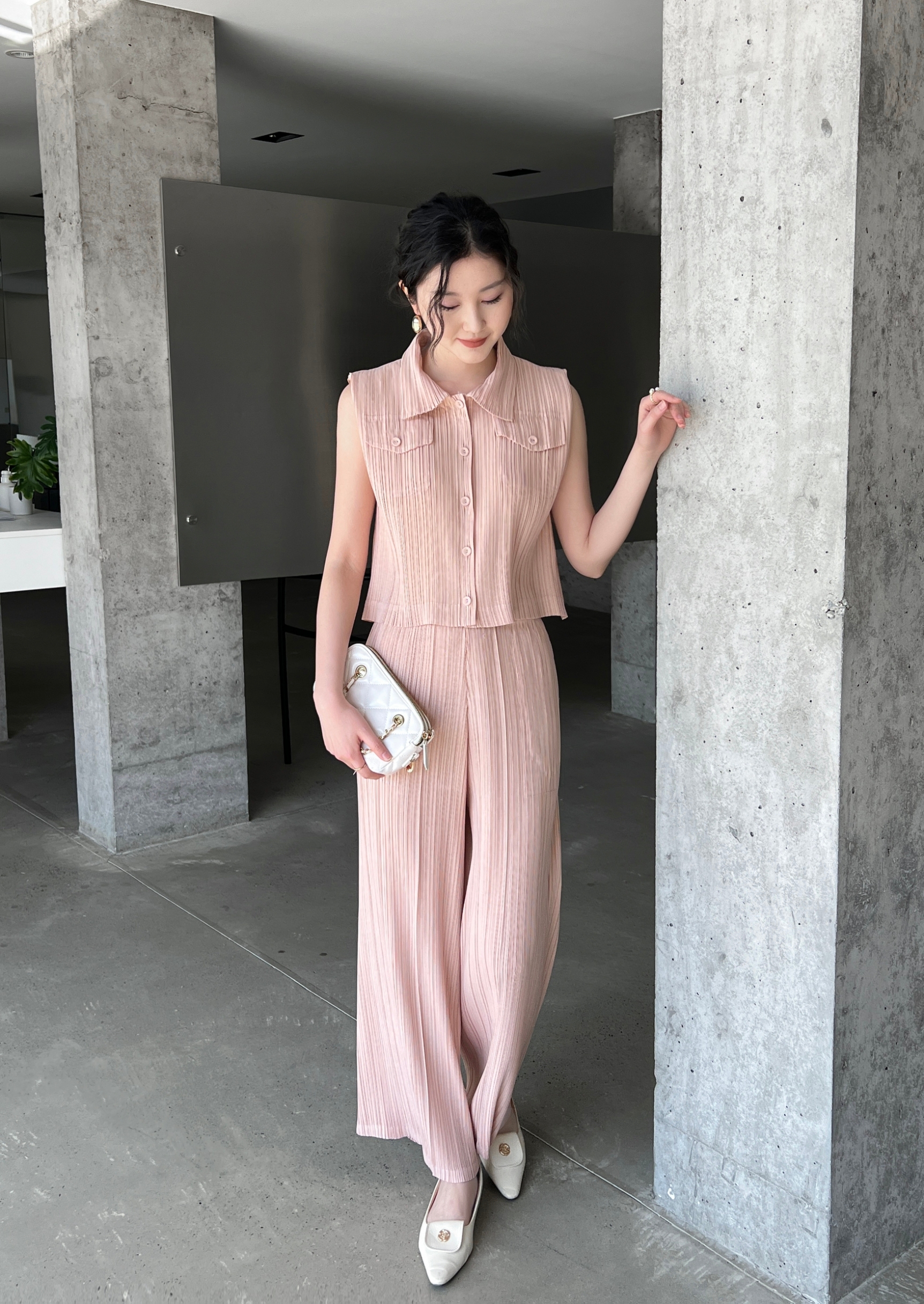 2MUAY รุ่น GJO1795 /GJO2030-9 เซ็ตพลีทคุณภาพ SLEEVELESS COLLAR BUTTON FRONT PLEATED SET 12สี FREE SIZE