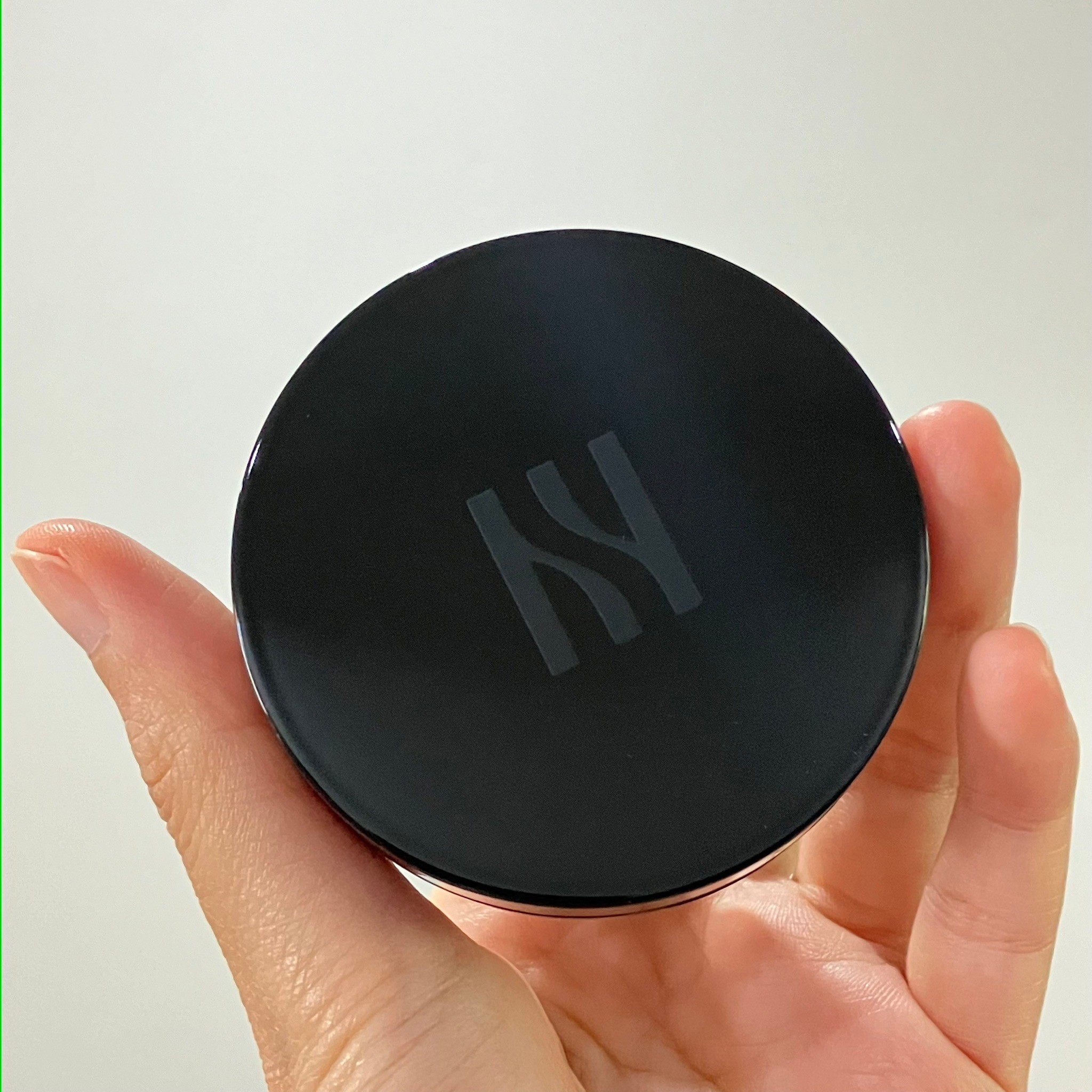 Hera Black Cushion Foundation SPF34/PA++ 5g สี 21N1 Vanilla คุชชั่น ฟาวเดชั่น เนื้อซาตินนุ่มๆ