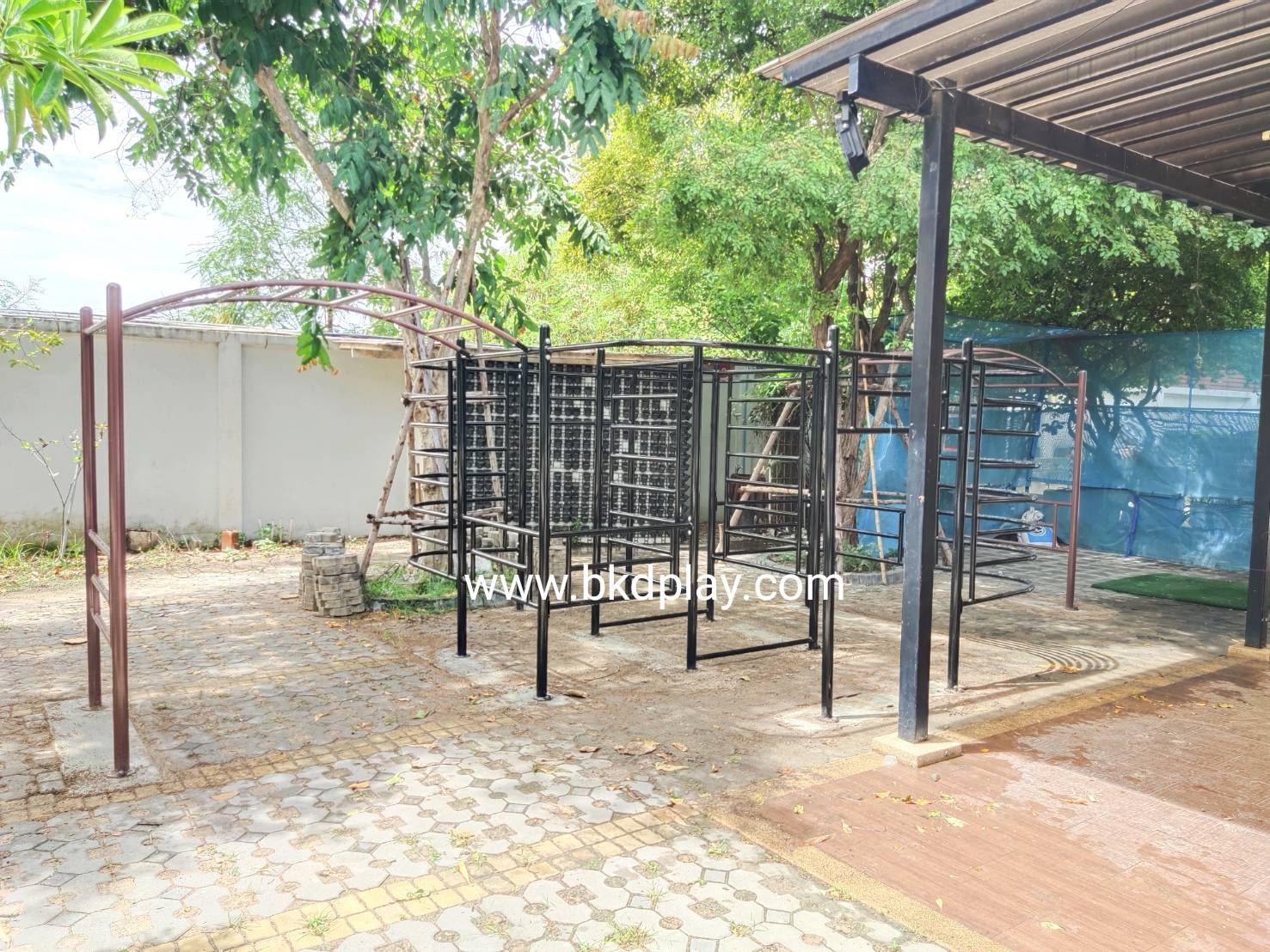 เครื่องเล่นสนามกลางแจ้ง สำหรับเด็กประถม ชุดปีนป่ายรวม บาร์โหนแสนสนุก ปีนป่ายเหล็ก เครื่องเล่นสนามเหล็ก รวม OutdoorPlayground, ราคาโรงงาน