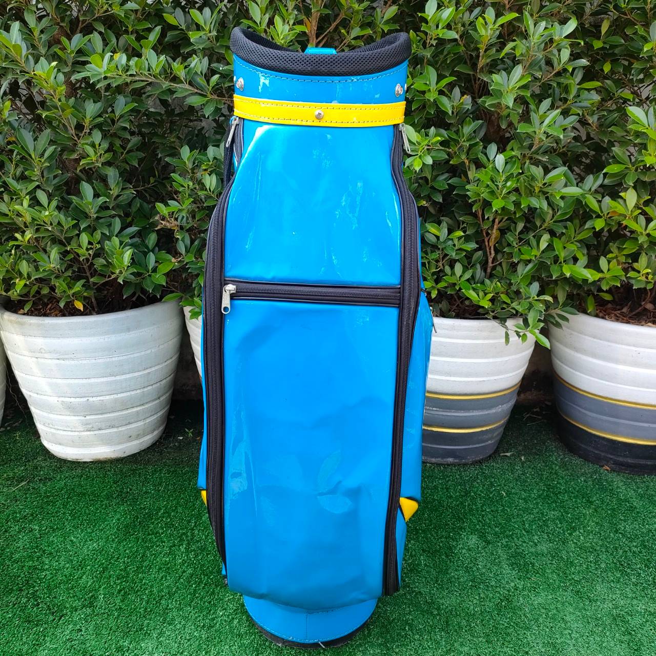 ถุงกอล์ฟ KASCO PROFESSIONAL MODEL มือสอง สภาพสวยเดิม หนังแก้วสีฟ้า ราคาพิเศษที่สุดแน่นอน!!!