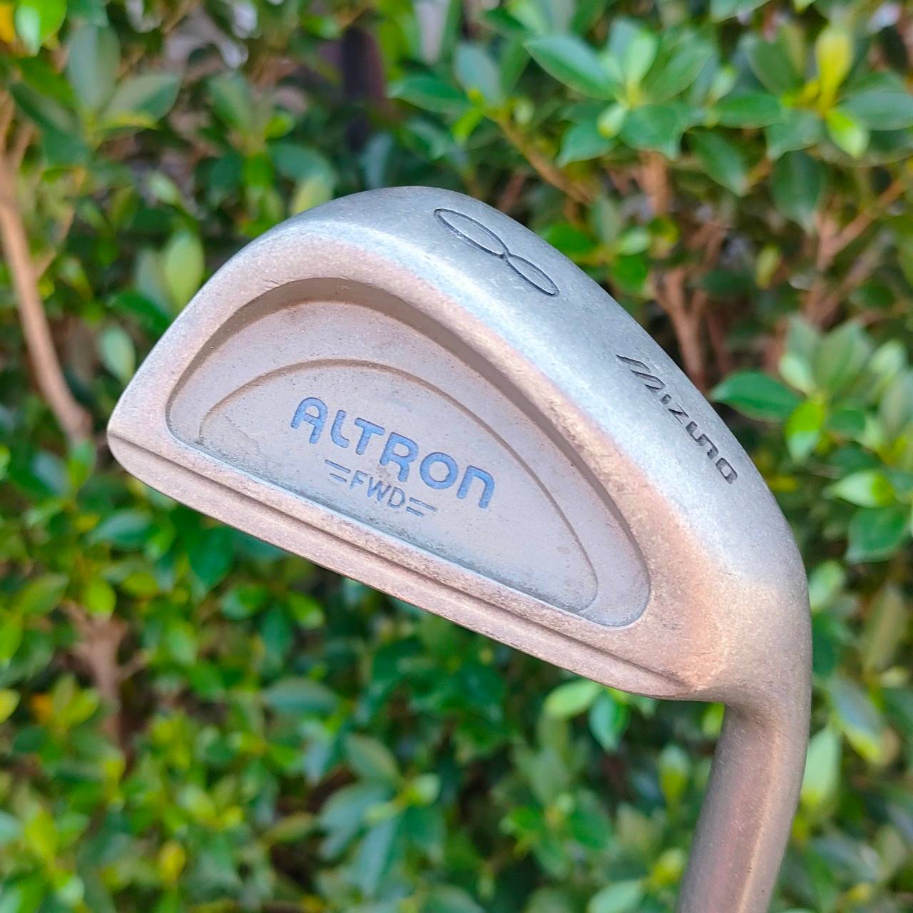 **ไม้กอล์ฟสำหรับผู้หญิง** ชุดเหล็ก MIZUNO ALTRON FWD มีเหล็ก 3-9 เเละ PW ก้าน NAFLE 1100 FLEX L