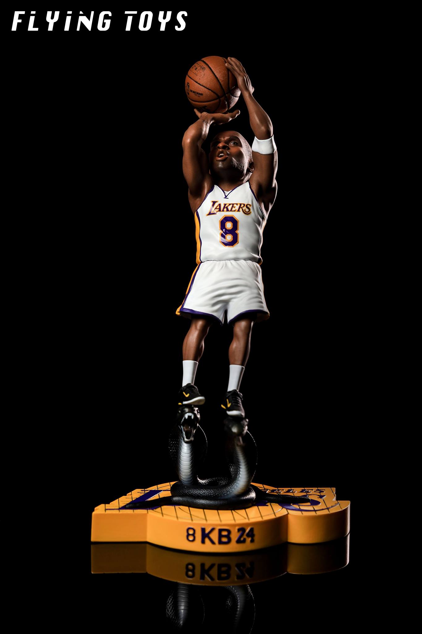 [สั่งจอง]FLYING TOYS FT-003 1/9 : Kobe Figure Statue