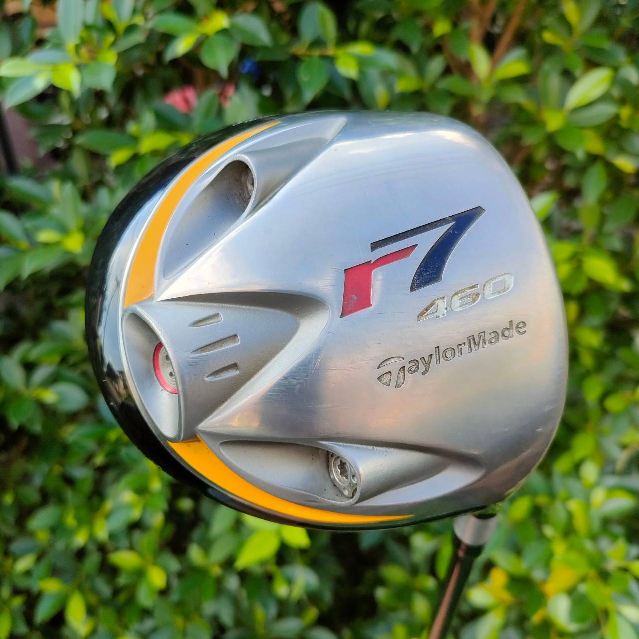 DRIVER TAYLORMADE R7 460 องศา 10.5 ก้าน RE*AX PLUS FLEX R รุ่นนี้หัวใหญ่ ถ่วงน้ำหนักสามจุด เน้นตีง่าย ตีตรง ครับ เสียงสนั่น