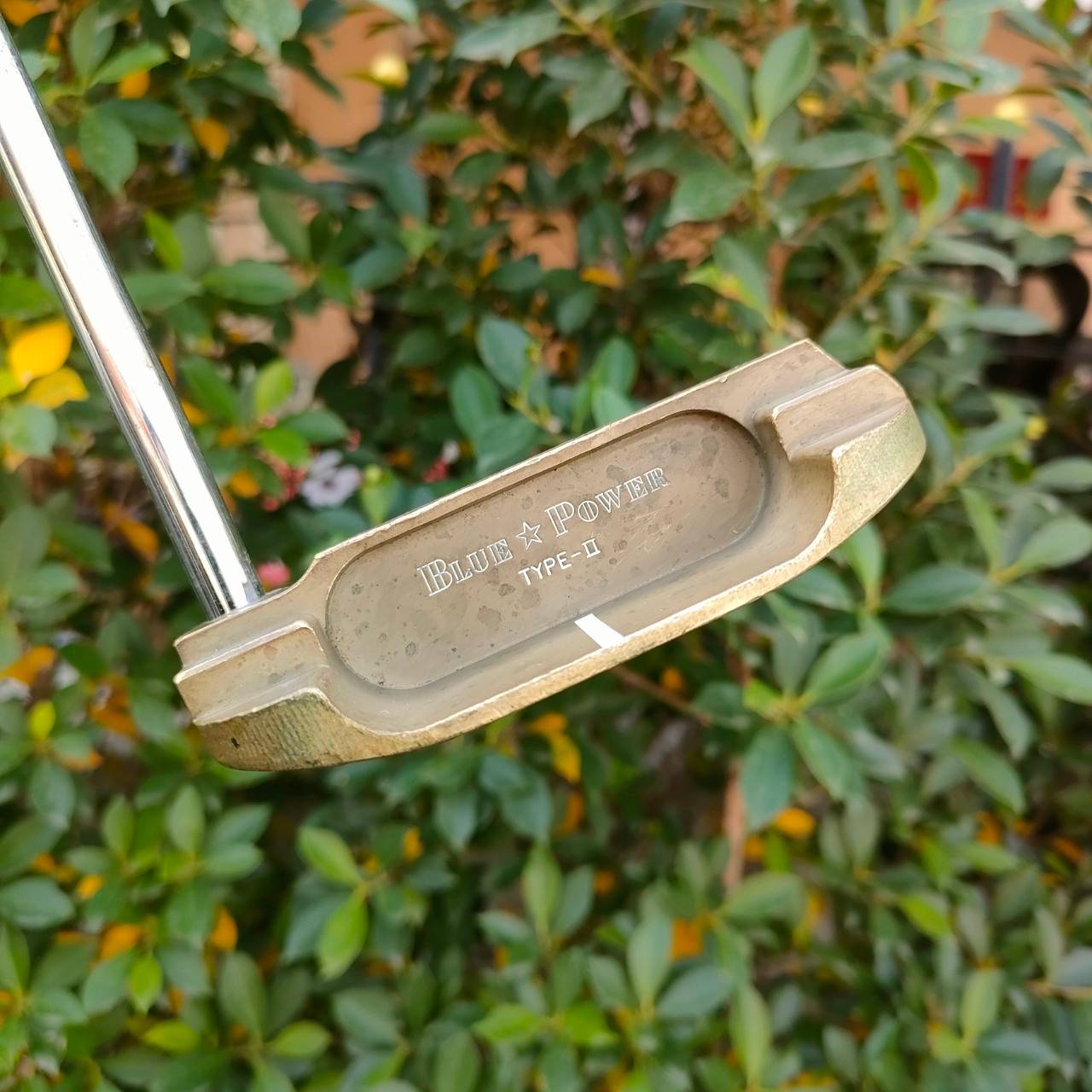 PUTTER BLUE POWER TYPE-II ความยาว 34 นิ้ว วัสดุสุดพรีเมี่ยม น้ำหนักดีมากๆ รูปทรงไม่เหมือนใคร เล็งง่าย มีเส้น ทรงกำลังสวย กริพ LAMKIN ผ้าใบ ขนาดกำลังดี