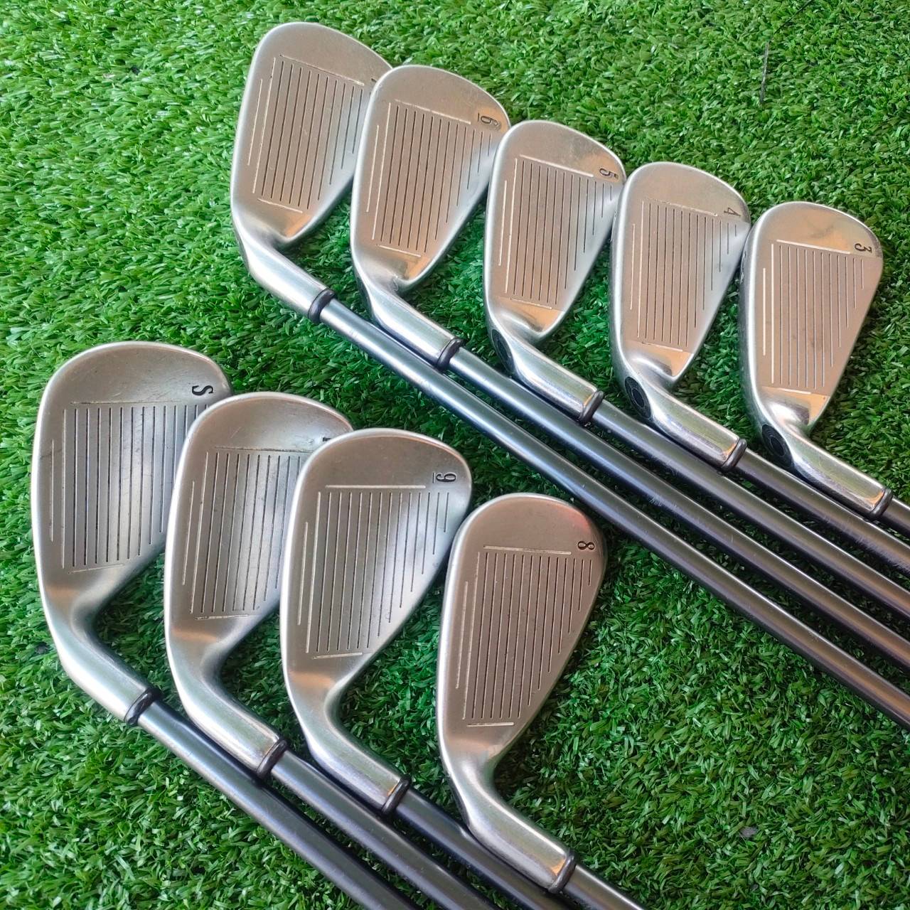 ชุดเหล็ก CALLAWAY X 20 มีเหล็ก 3-9 เเละ PW SW ก้าน CALLAWAY X SERIES FLEX SR สภาพสวยเดิมๆ ครบชุด 9 ชิ้น ตีง่ายมากๆ ชดเชยให้ตีตรง ตีได้ระยะแบบสุดๆ ก้านกริพเดิมทั้งหมด ไม้กอล์ฟพรีเมี่ยมมือสอง ของแท้ By NakaraLuxurious