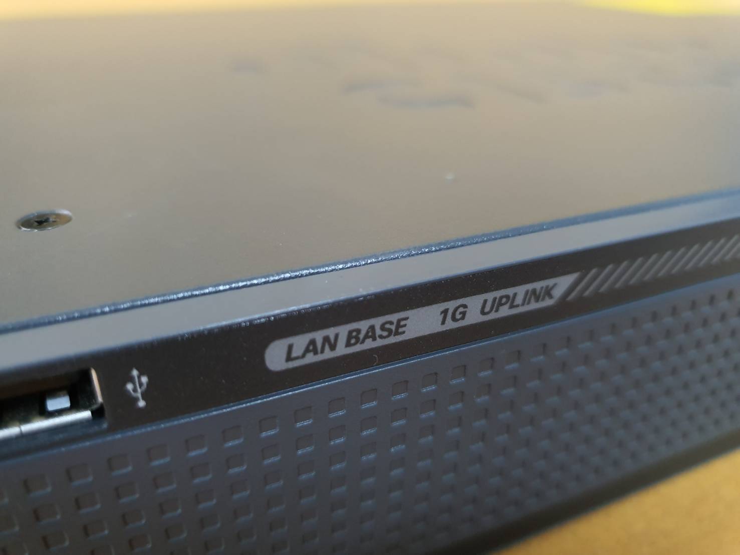 Cisco WS-C2960X-24TS-L 24 GigE 4x1G SFP