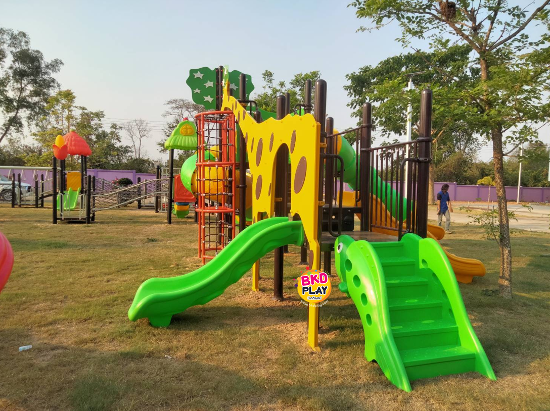 เครื่องเล่นสนาม กลางแจ้ง, ชุดยีราฟในสวนสัตว์ซาฟารี สนามเด็กเล่น ,เครื่องเล่นสนามกลางแจ้งในร่มราคาถูก, เครื่องเล่นสนามปฐมวัย, playground, outdoorplayground ,ครุภัณฑ์สนามเด็กเล่น, สพฐ,โครงการโรงเรียนประชารัฐ playground,สไลเดอร์,ของเล่นเสริมพัฒนาการ,เครื่องเ