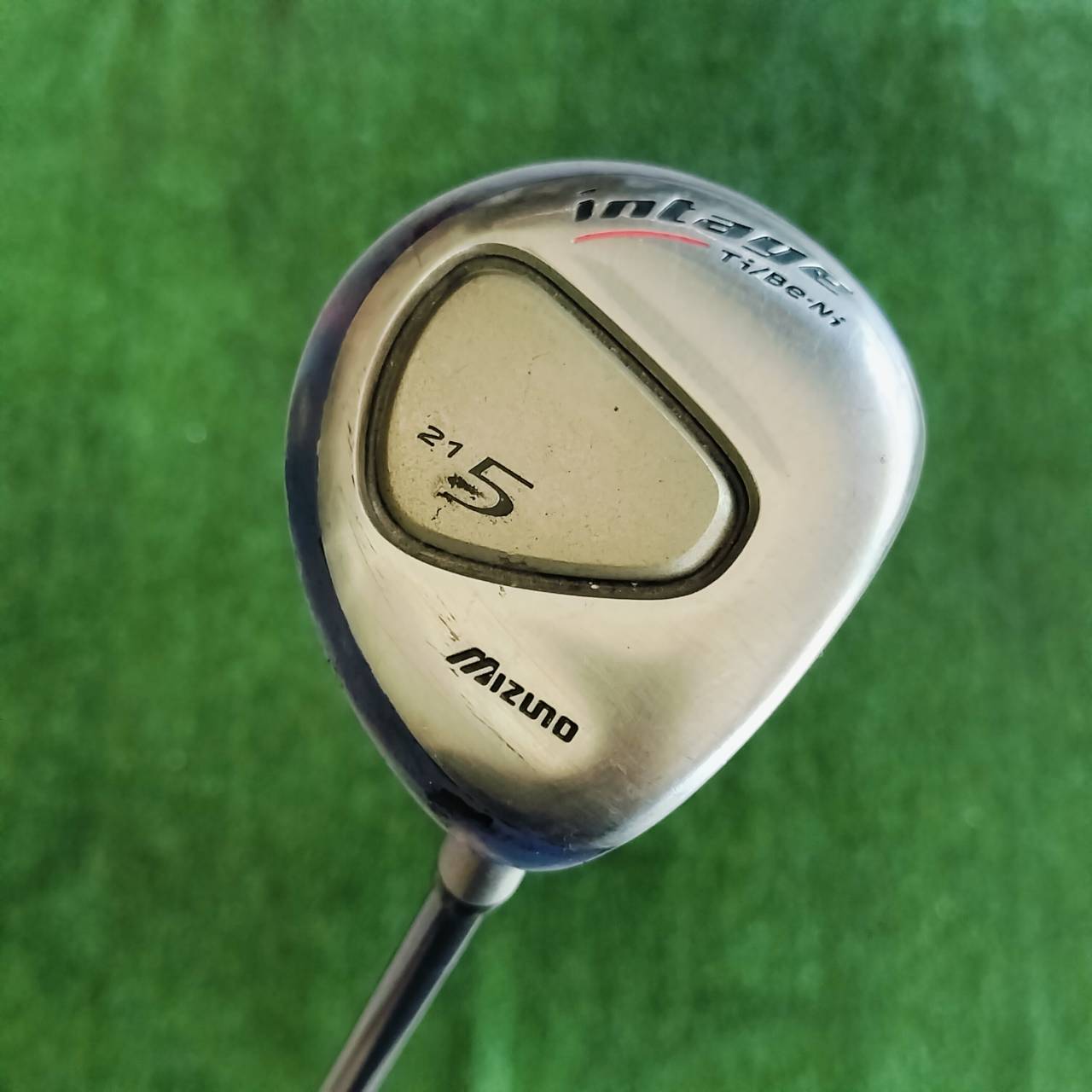 ** ไม้กอล์ฟผู้หญิง ** ไม้แฟร์เวย์ 5W รุ่น Mizuno Intage เป็นไม้กอล์ฟที่ออกแบบมาเพื่อมอบความสมดุลระหว่างระยะทางและความแม่นยำ ไม้กอล์ฟพรีเมี่ยมมือสอง ของแท้ By NakaraLuxurious