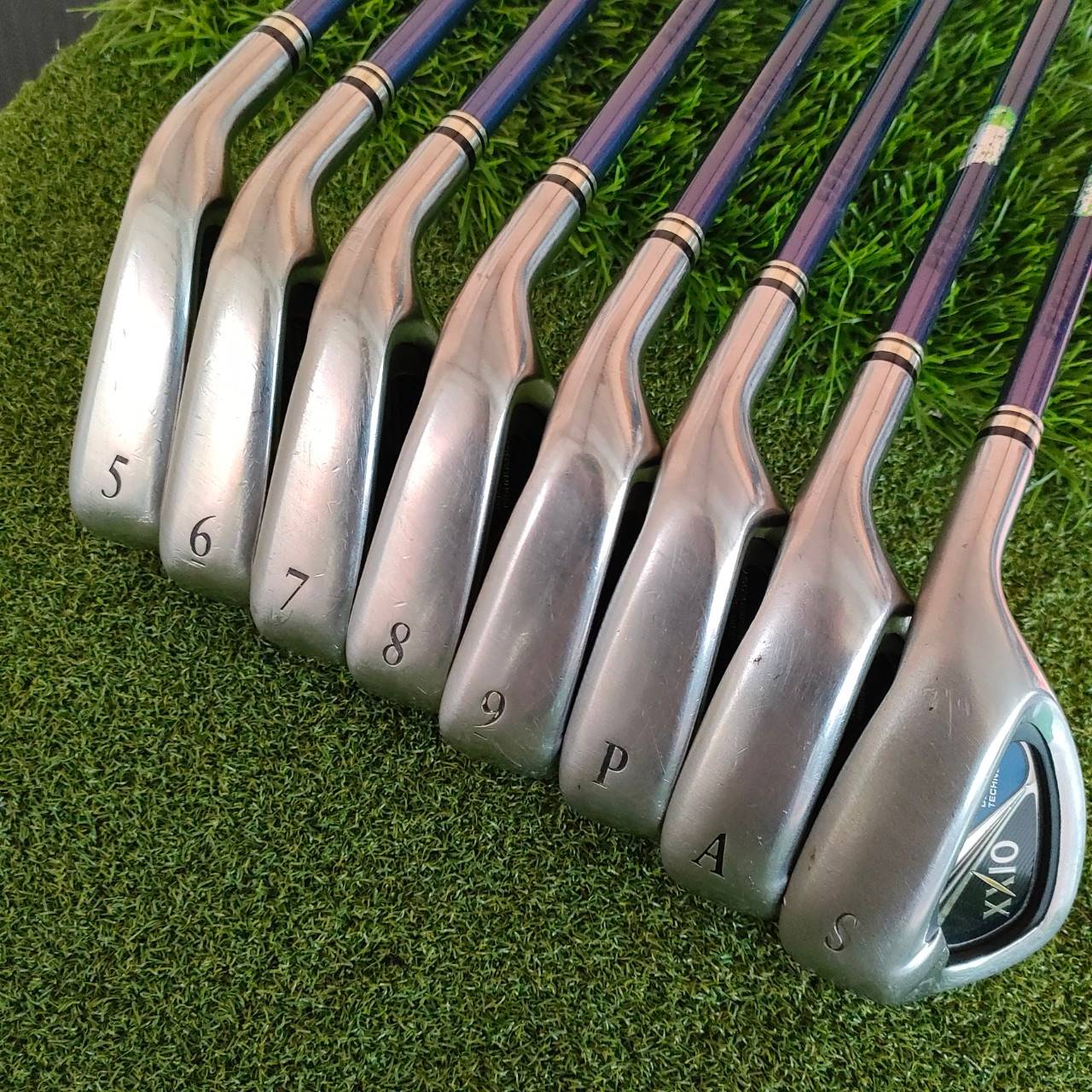 ชุดเหล็กหน้าเด้ง XXIO MP800 มีเหล็ก 5- PW AW SW ชุดใหญ่ ก้าน SAT XXIO MP800 FLEX SR เป็นชุดเหล็กที่สุดยอดอันดับ 1