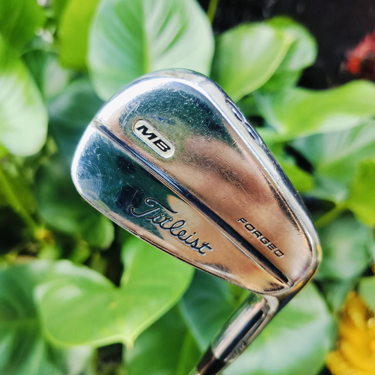 เหล็ก 8 Titleist MB FORGED 710 ** ก้านสติ๊กเกอร์หาย แต่ที่ลอง** ความแข็งประมาณ FLEX SR ค่ะ เหล็ก FORGED หลังกล้าม เต็มๆ ตีมันส์ ควบคุมลูกได้ตามใจต้องการ