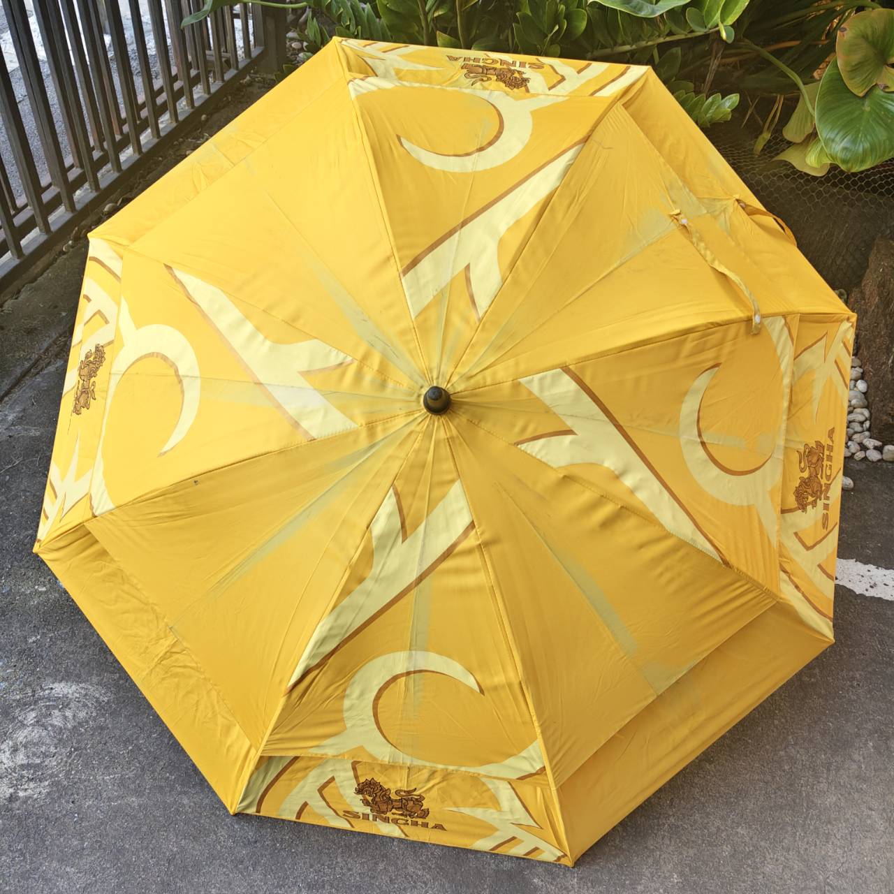 ร่มกอล์ฟสิงห์ มือสอง! ขนาดใหญ่มาก และเป็นสองชั้น ภายในบุกัน UV อย่างดีมากๆ