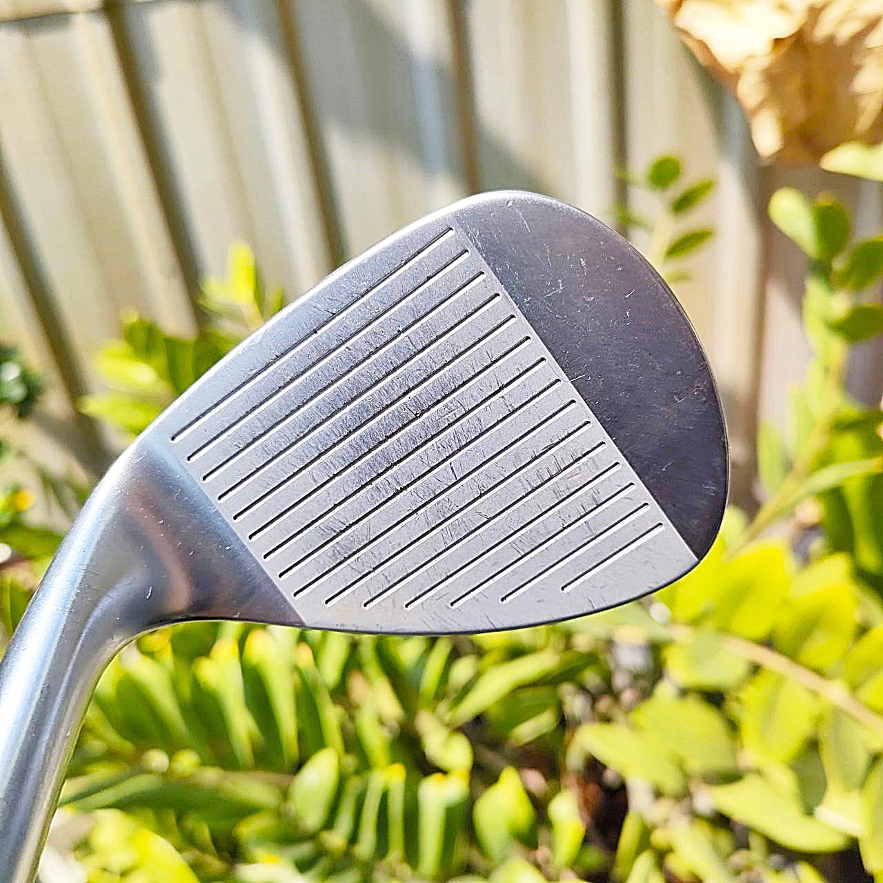 WEDGE E-PON 208KGX องศา 56 ก้าน N.S.PRO 950 GH FLEX S เป็นสุด WEDGE FORGED JAPAN ร่องสี่เหลี่ยมพิเศษ สปินจัดๆ แน่นๆ แม่นยำมาก ไม้กอล์ฟพรีเมี่ยมมือสอง ของแท้ By NakaraLuxurious