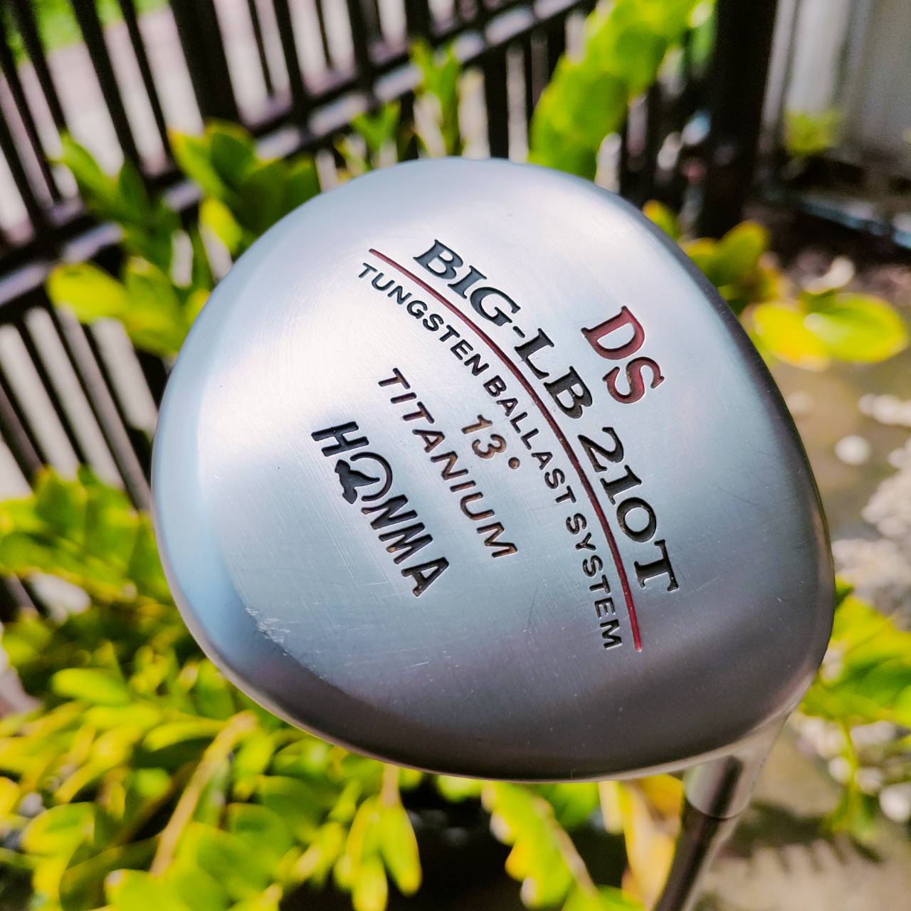 ** หายากมาก ** HONMA DS BIG-LB 210T เป็น MINI DRIVER พรีเมี่ยม จาก HIRO HONMA MADE IN JAPAN SAKATA ก้าน TITANIUM ระดับ 2 ดาว FLEX R องศา 13 หัวใหญ่ ตีง่ายมาก ไม้กอล์ฟพรีเมี่ยมมือสอง ของแท้ By NakaraLuxurious