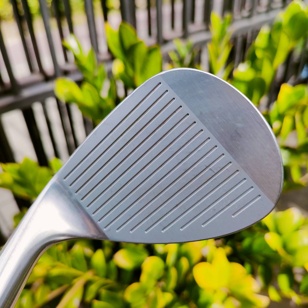 WEDGE MIZUNO S18 องศา 60 BOUNCE 10 ก้าน DG WEDGE FLEX วัสดุ Grain Flow Forging ก็กินขาดแล้วค่ะ หน้าใบ MILLED แบบสุดๆ สปินจัดๆ นุ่มๆ เลยค่ะ ไม้กอล์ฟพรีเมี่ยมญี่ปุ่นมือสอง By NakaraLuxurious