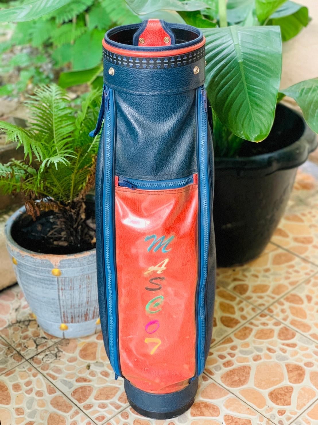 ถุงกอล์ฟหนังแท้ แบรนด์ mascot