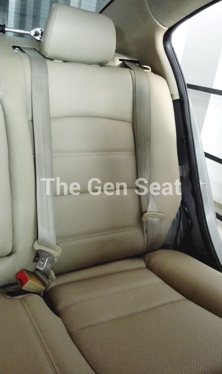 เบาะหนังมาสด้า3 โฉมปี 2005-2013