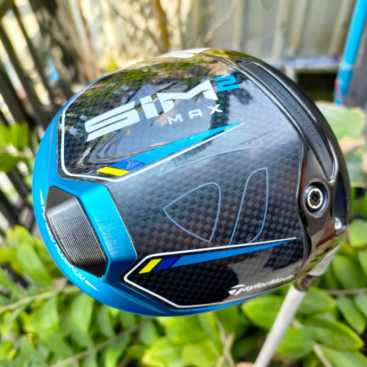 DRIVER TAYLORMADE SIM2 MAX องศา 10.5 ก้าน FUJIKURA SPEEDER569 EVOLUTION FLEX S สภาพสวยนางฟ้า มี COVER เดิม ตีไกลแบบเต็ม MAX ได้ระยะ และ การชดเชยความผิดพลาดสูงสุด ไม้กอล์ฟพรีเมี่ยมมือสอง By NakaraLuxurious