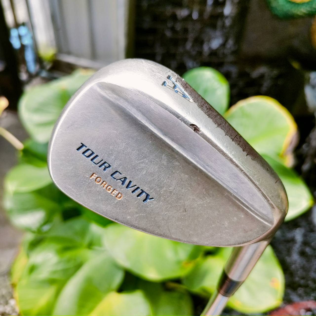 WEDGE TOUR CAVITY องศา 51 วัสดุ FORGED พรีเมี่ยม หน้าใบสวยมาก ออกแบบ BOUNCE ได้สวย ตีสอดดี สปินแบบจัดๆฟี่ลลิ่งนุ่มนวล ไม้กอล์ฟพรีเมี่ยมมือสอง ของแท้ By NakaraLuxurious