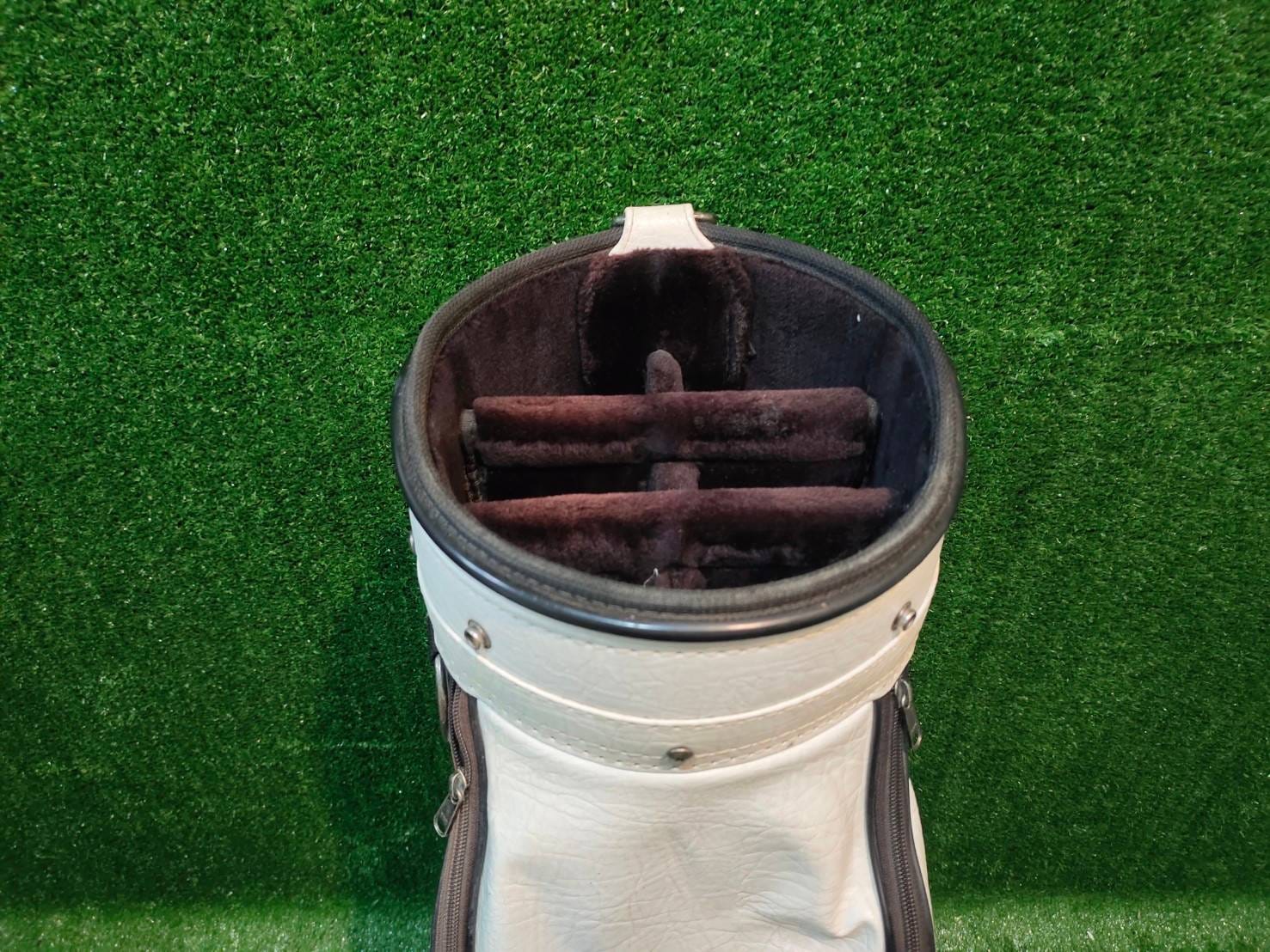 ถุงกอล์ฟหนัง BFS