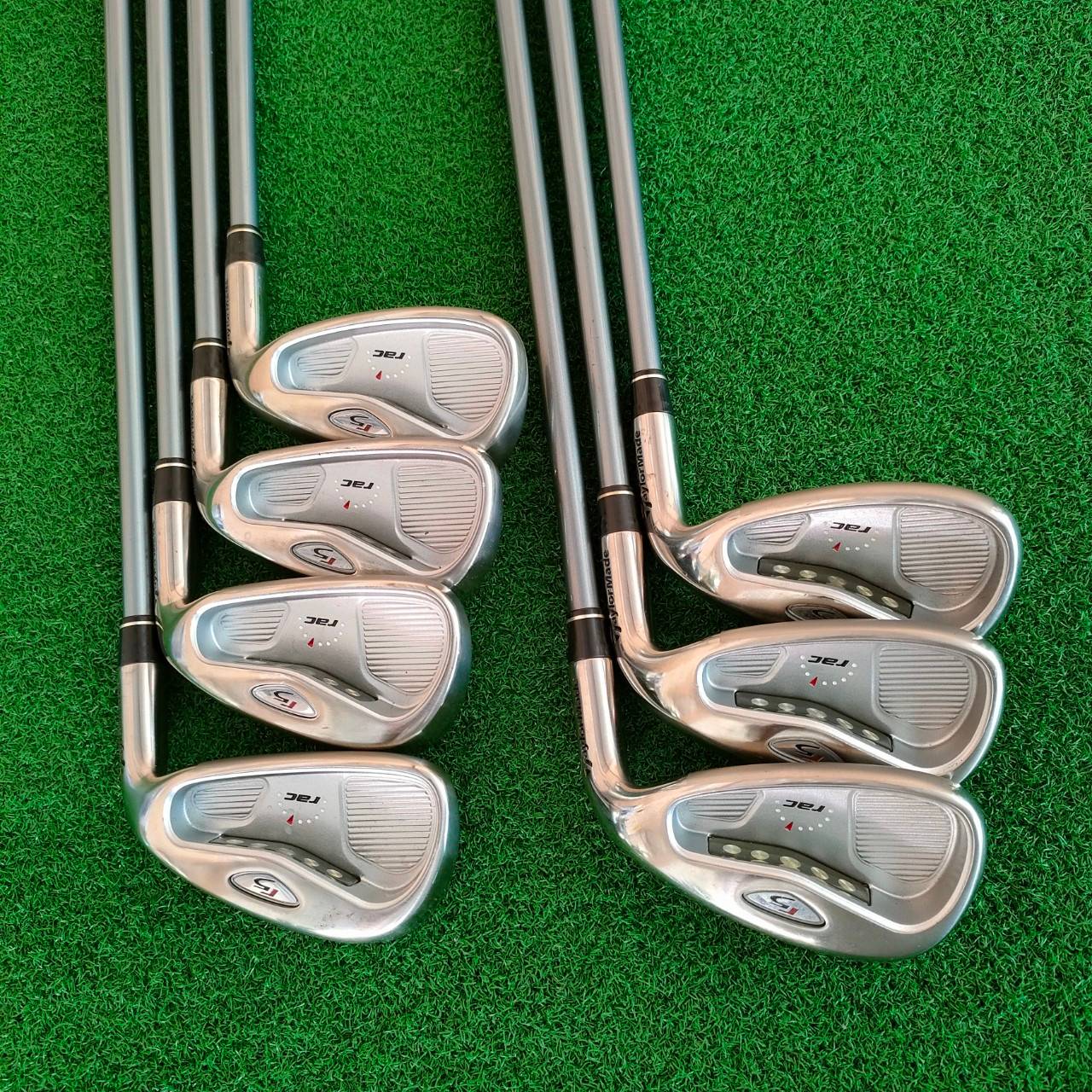 **ไม้กอล์ฟสำหรับผู้หญิง** ชุดเหล็ก TAYLORMADE RAC ตีง่ายมากๆ และช่วยเรื่องระยะ สำหรับคุณผู้หญิงท่่ตีไม่ไกล เหล็กชุดนี้สามารถช่วยได้ครับ มีเหล็ก 5-9 เเละ PW SW