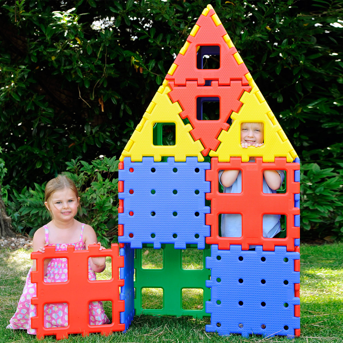 ตัวต่อวงล้อยักษ์ 24ชิ้น XL Polydron บล็อคสี่เหลี่ยม ตัวต่อใหญ่พลาสติกหนา โลโก้ยักษ์ ตัวต่อยักษ์ ของเล่นสนาม พร้อมส่ง