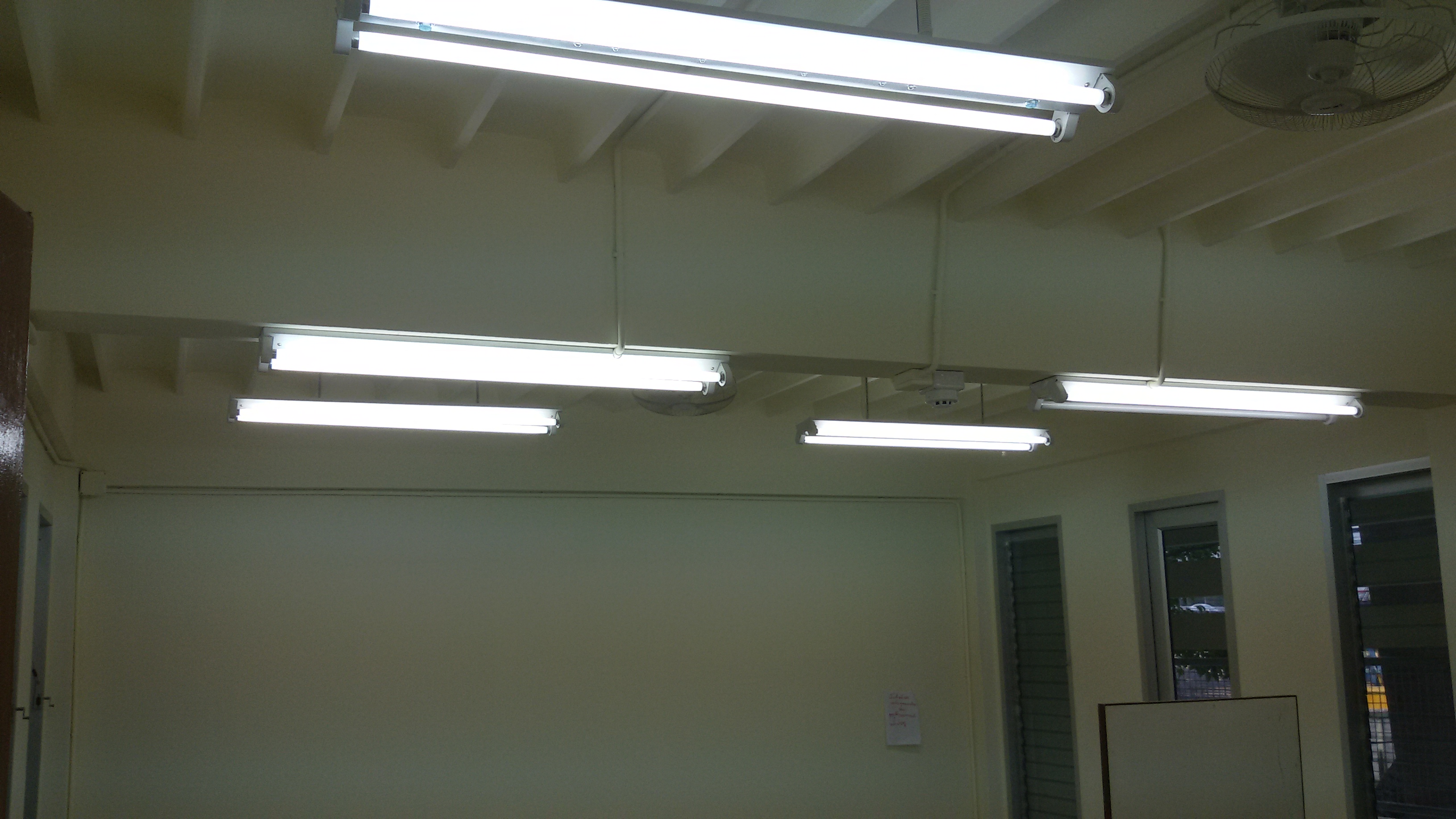 งานติดตั้ง เดินไฟ ทั้งระบบ มศว.