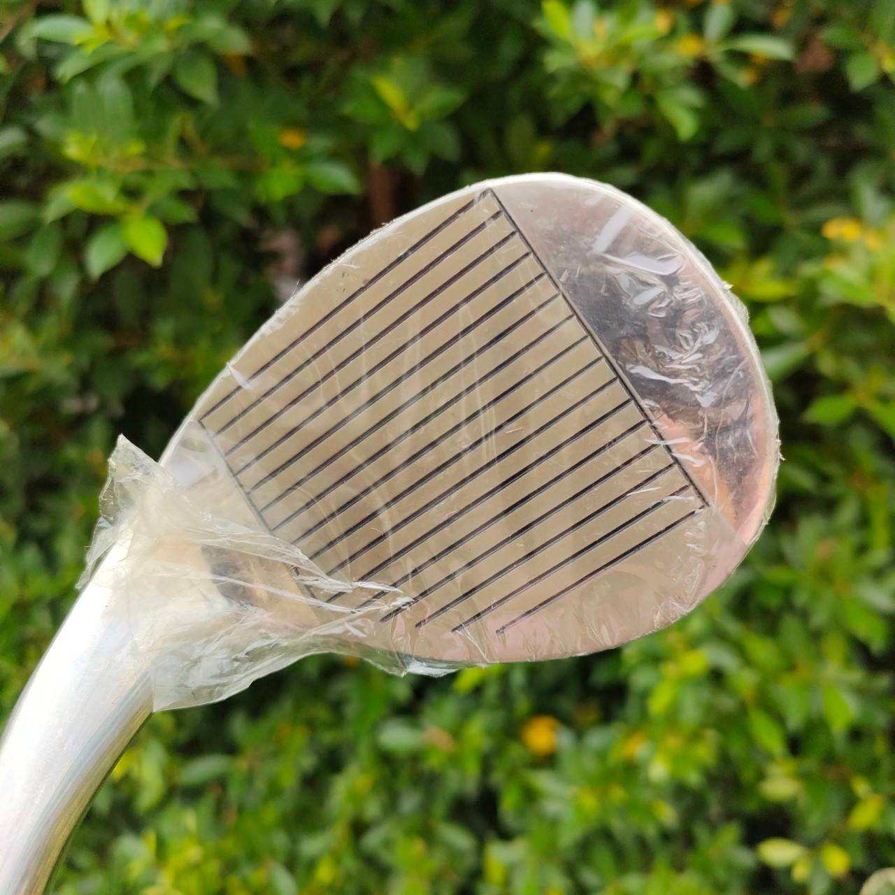 WEDGE BOB II 9 THRU PW ของใหม่!! ก้าน GOLF DESIGN FLEX WEDGE องศา 48 SOLE แบบพิเศษมากๆ และใบใหญ่พิเศษ ช่วยให้ชิพได้ดีมาก!! ไม้กอล์ฟมือหนึ่ง ของแท้ BY NakaraLuxurious
