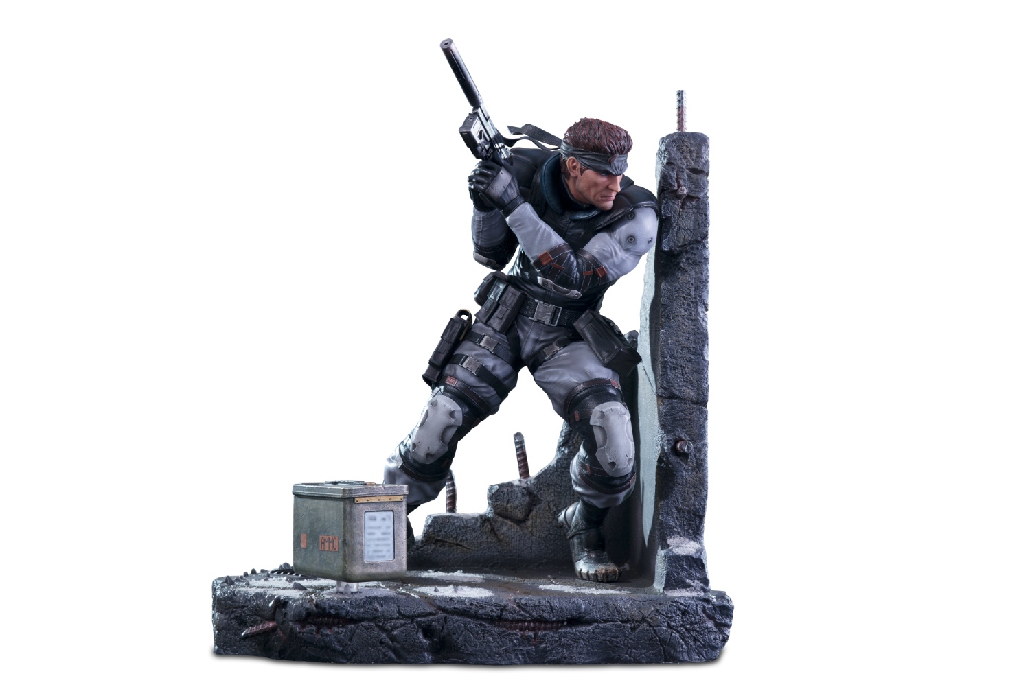 [สั่งจอง] First 4 Figures MGSSREG 17.5" : SOLID SNAKE (Regular Ver.)
