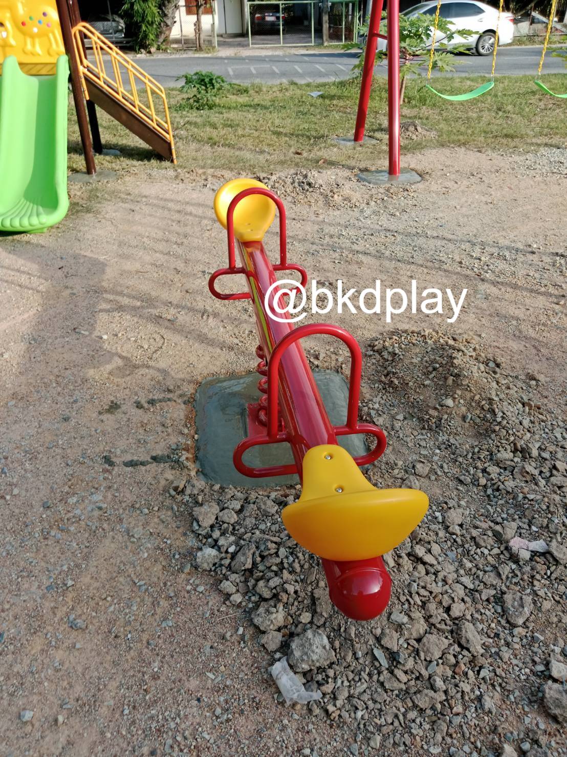 ไม้กระดกสปริง 2 ที่นั่ง เครื่องเล่น, สพฐ., งบประชารัฐ, โรงเรียน, ศูนย์พัฒนาเด็กเล็ก