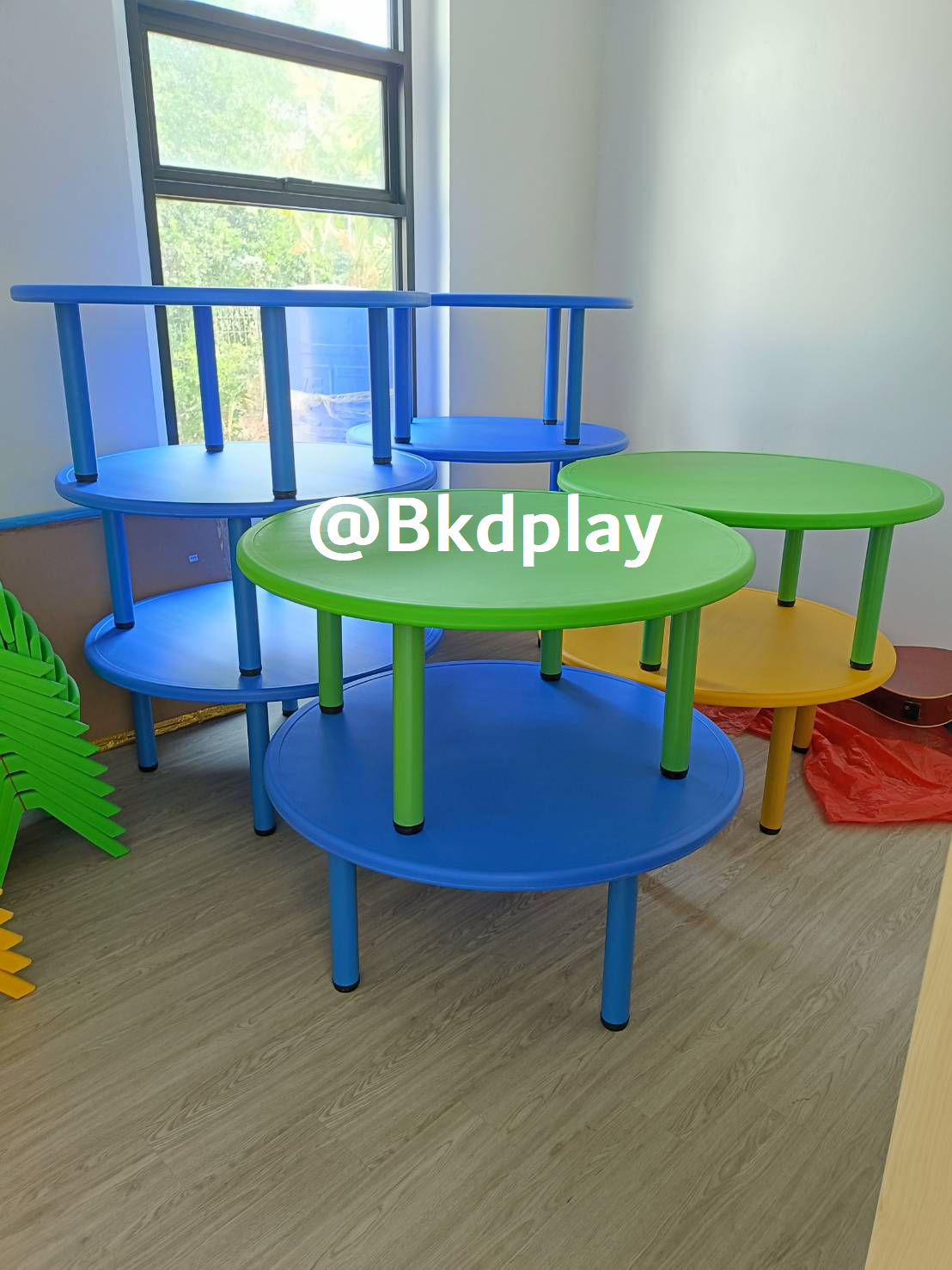 ชุดโต๊ะกลมขาเหล็ก พร้อมเก้าอี้ 6ตัว โต๊ะกลมขาเหล็กขนาดใหญ่ โต๊ะกิจกรรมเด็กอนุบาล พร้อมส่ง