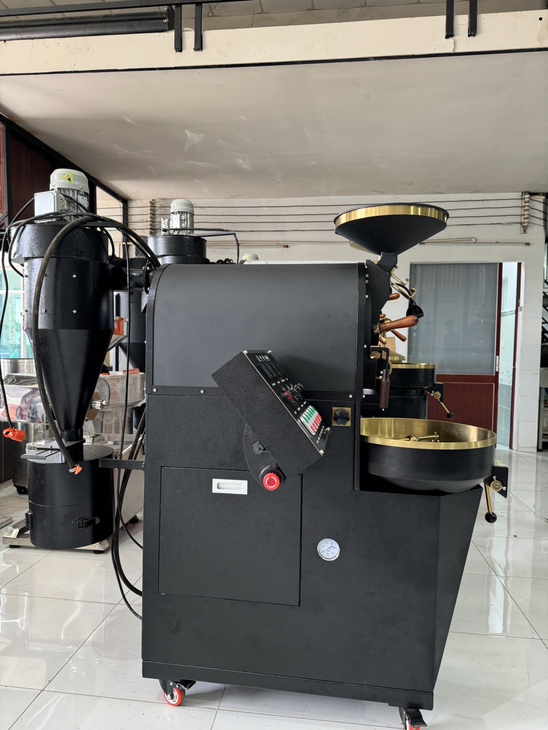 เครื่องคั่วกาแฟ 2.5 กิโล รุ่น JEDWA(BS)