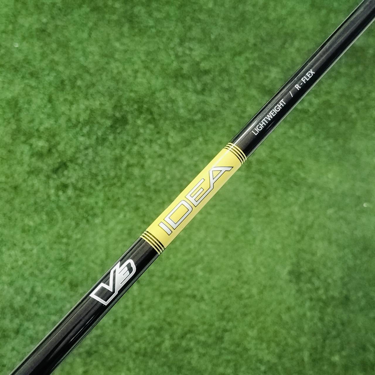 ชุดเหล็ก HYBRID ทั้งชุด!!! Adams Idea Tech V3 irons ชุดเหล็กที่ตีง่ายมากๆๆ และ ตีไกลกว่าเหล็กทั่วไป ไม้กอล์ฟพรีเมี่ยมมือสอง ของแท้ By NakaraLuxurious