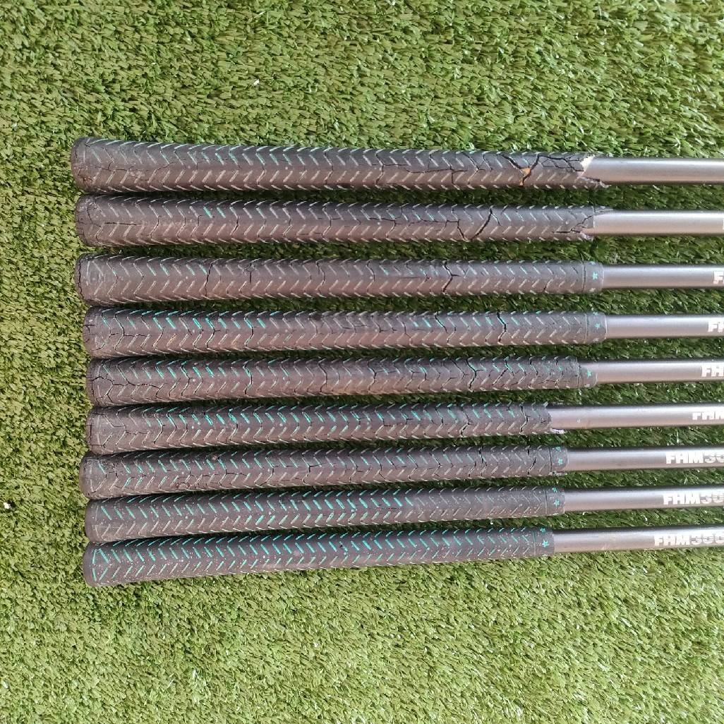 ชุดเหล็ก CLASSIC OSAWA TR-104 มีเหล็ก3-9 เเละ PW AW ก้าน FHM300FW