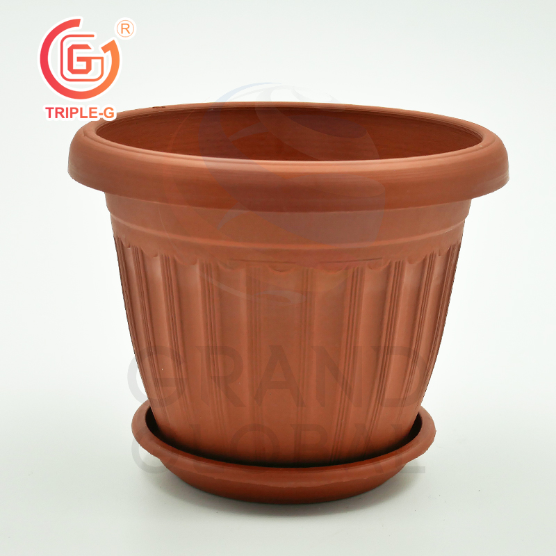 Triple-G กระถางต้นไม้ พร้อม จานรอง ถาดรอง กระถางดอกไม้ กระถาง พลาสติก ทรงกลม สีอิฐ