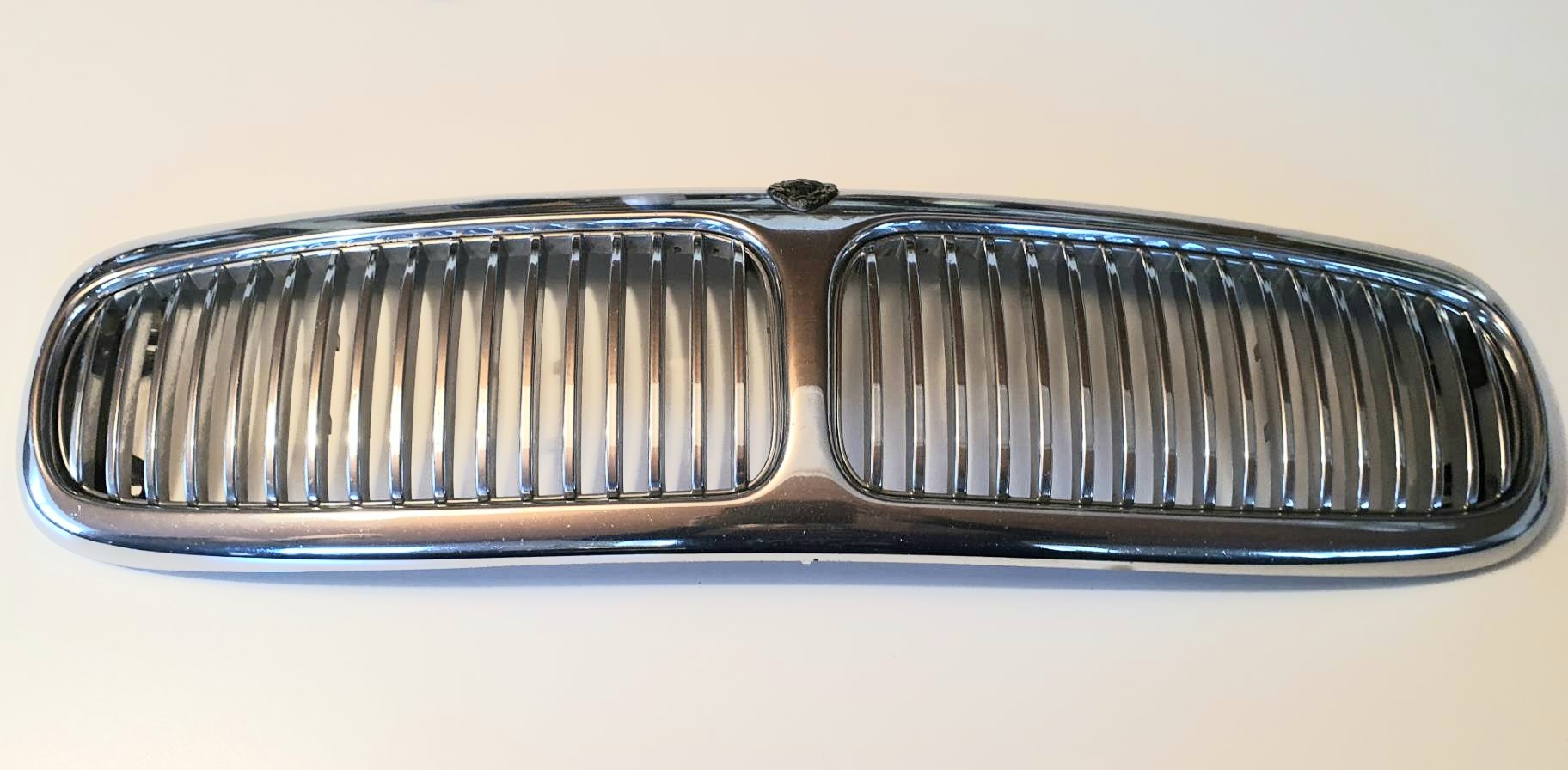 Kromimaski Jaguar X300 1995-1997, käytetty =250e