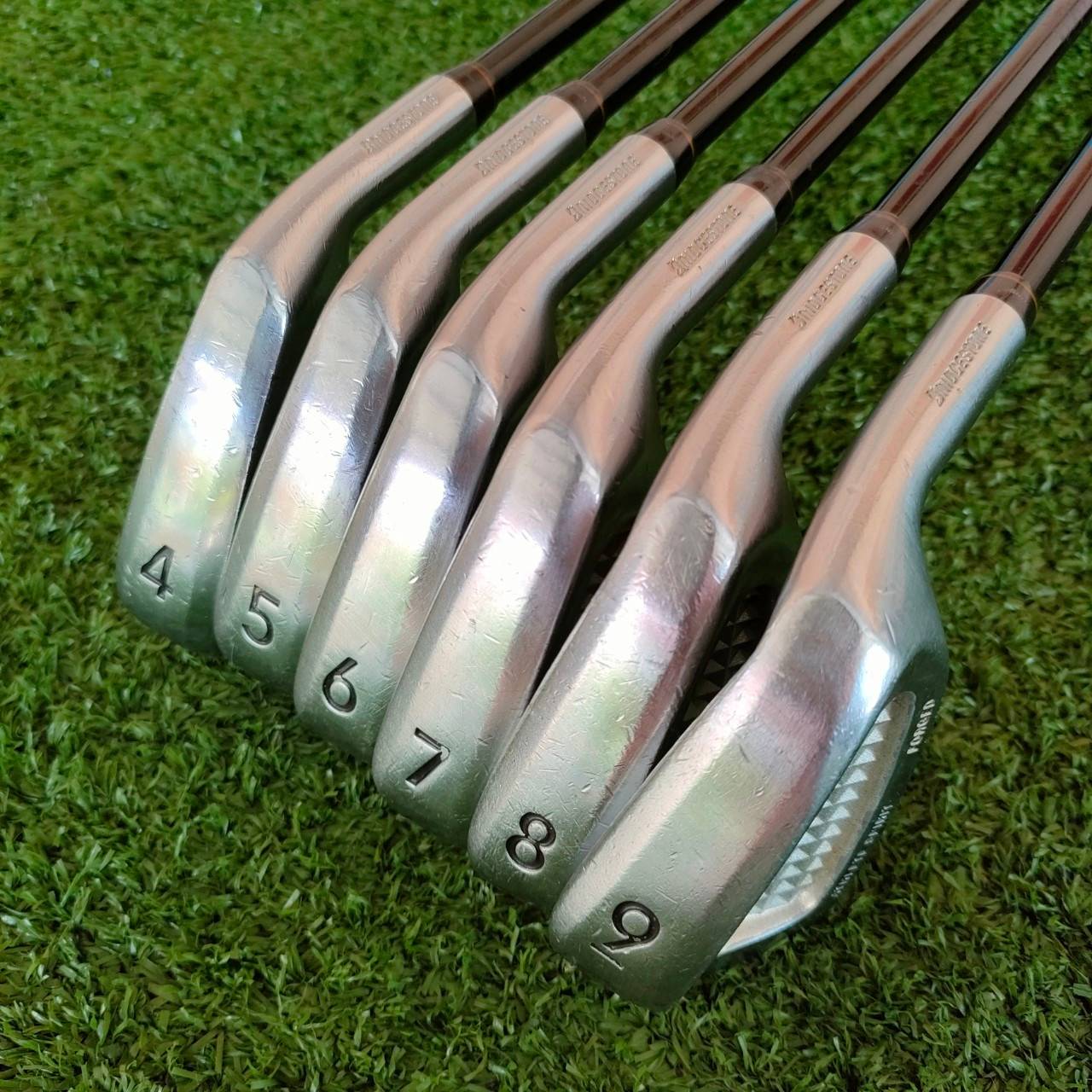 ชุดเหล็ก TOURSTAGE V7000 มีเหล็ก 4-9 ก้าน TDI-60H FLEX R เหล็ก FORGED พรีเมี่ยมญี่ปุ่นแท้ๆ ไม้กอล์ฟมือสอง ของแท้ BY NakaraLuxurious