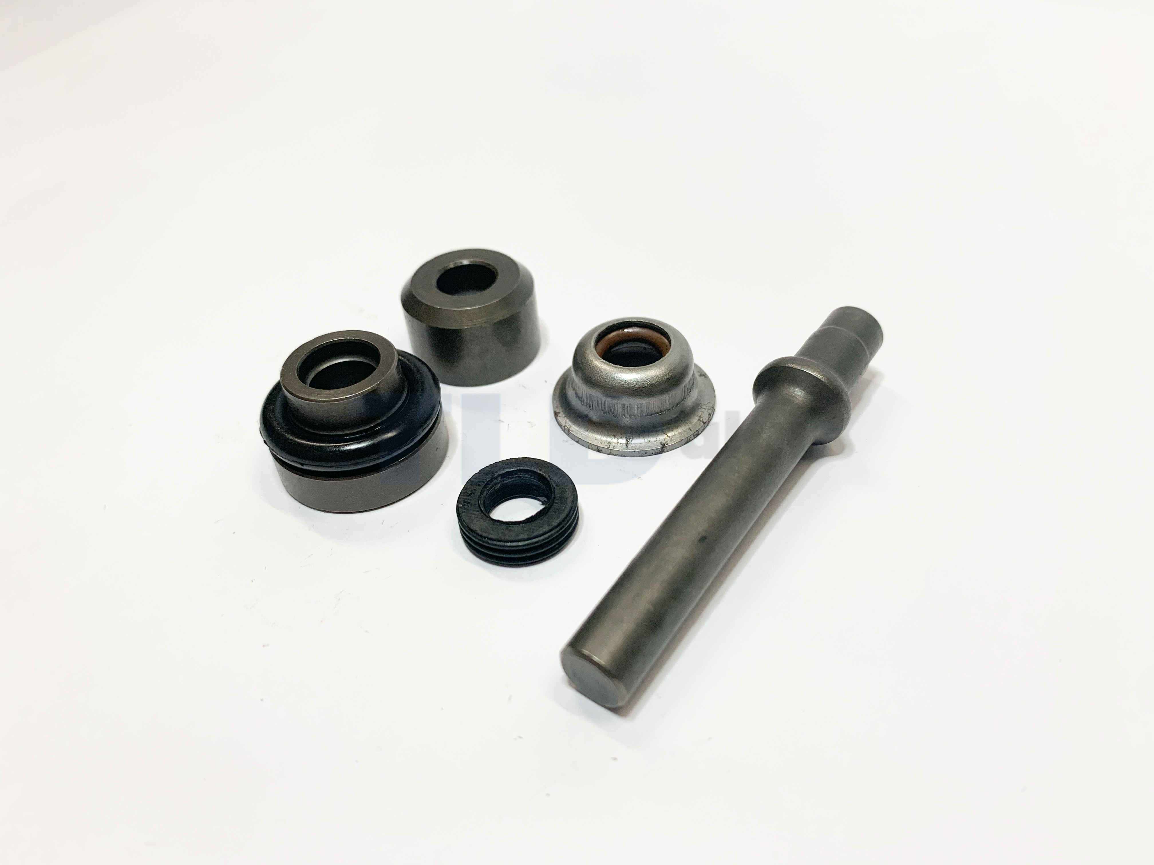 ชุดแกนกระแทก ชุดถ้วยกระแทก สว่านโรตารี่ Bosch (เครื่องปลอม) รุ่น GBH2-26DFR, 2-26 (แกนเฟืองจะมีลักษณะตรง) แกนยาว ชุดถ้วยกระแทก) อะไหล่สว่าน