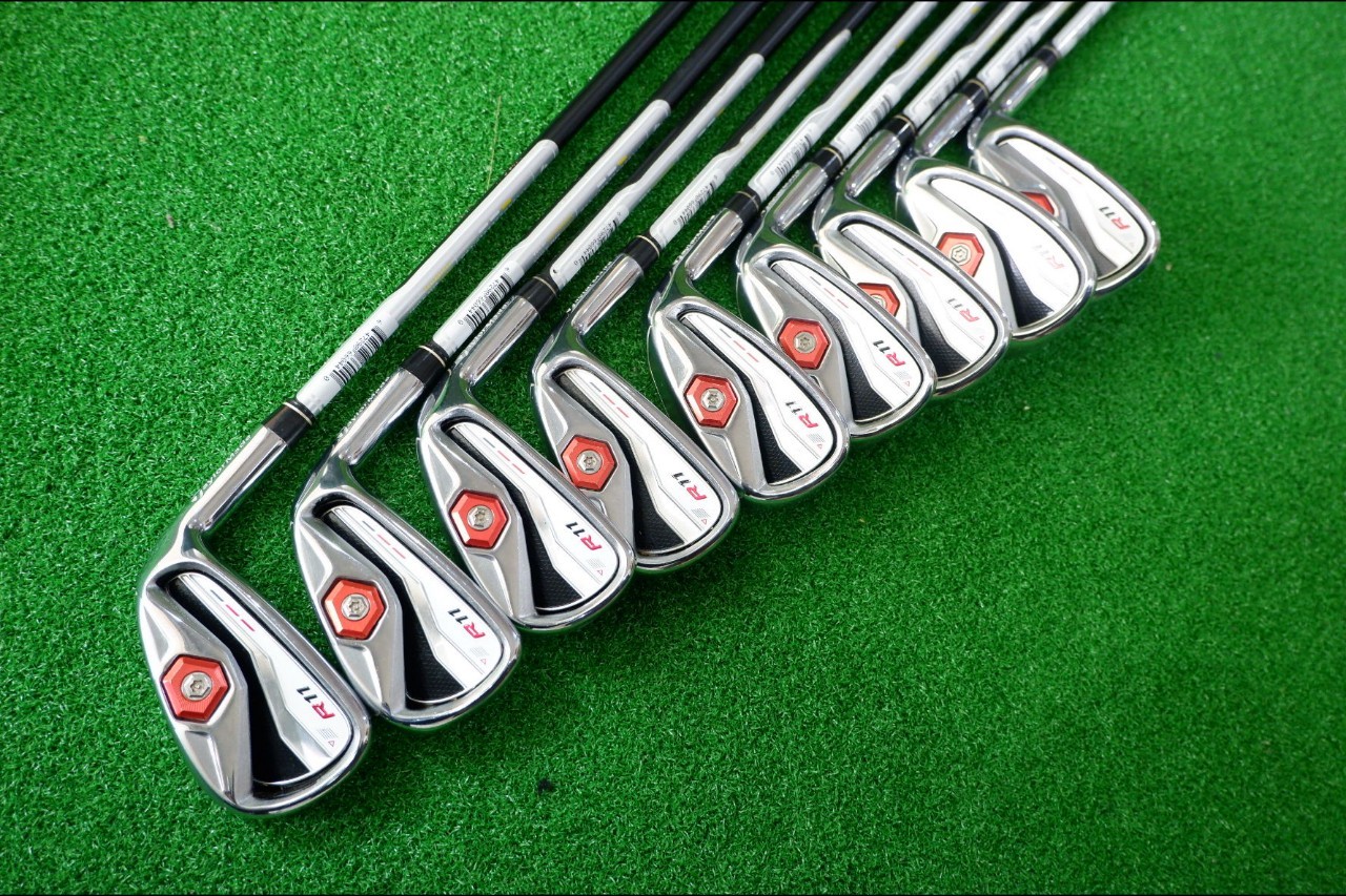 IRONSET TAYLORMADE R11
