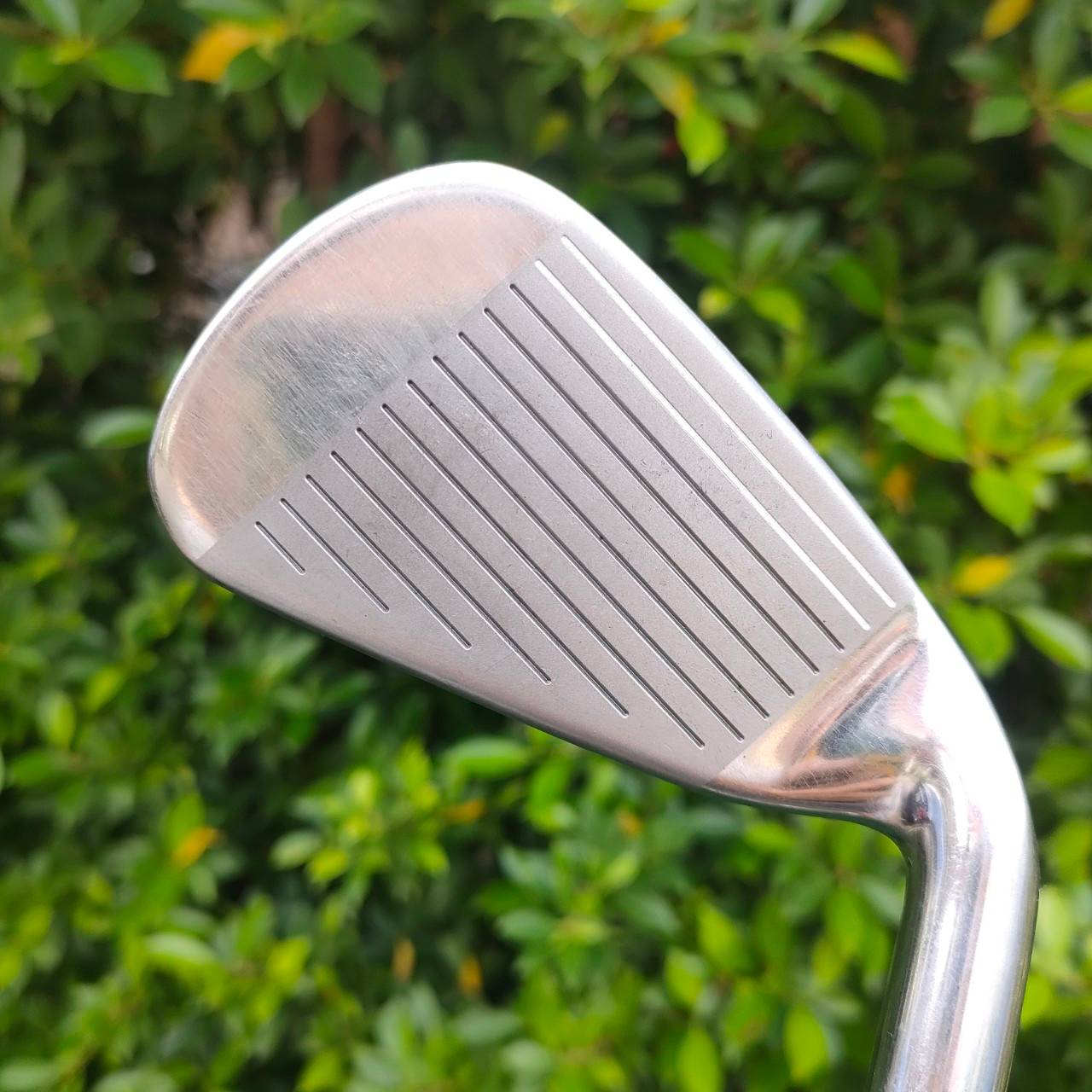 **ไม้กอล์ฟสำหรับท่านที่ถนัดซ้าย** ชุดเหล็ก CALLAWAY X HOT มีเหล็ก 4-9 ก้าน XHOT FLEX S เหล็กตีมันส์ และง่ายในเหล็กเดียวกัน มี CAVITY ลึก ก้านแบบเจาะทะลุ ฟีลลิ่งจะตีลงพื้นได้ดี!! ไม้กอล์ฟมือสอง ของแท้ BY NakaraLuxurious