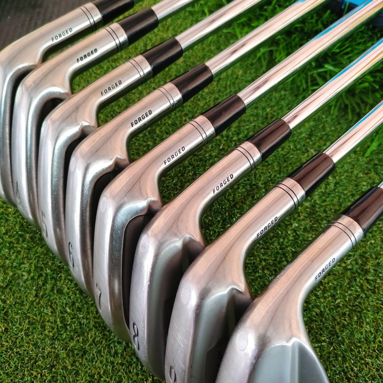 ด่วนที่สุด!!! ชุดเหล็กคุณภาพสูง จากแบรนด์ TITLELIST รุ่น 735 CM