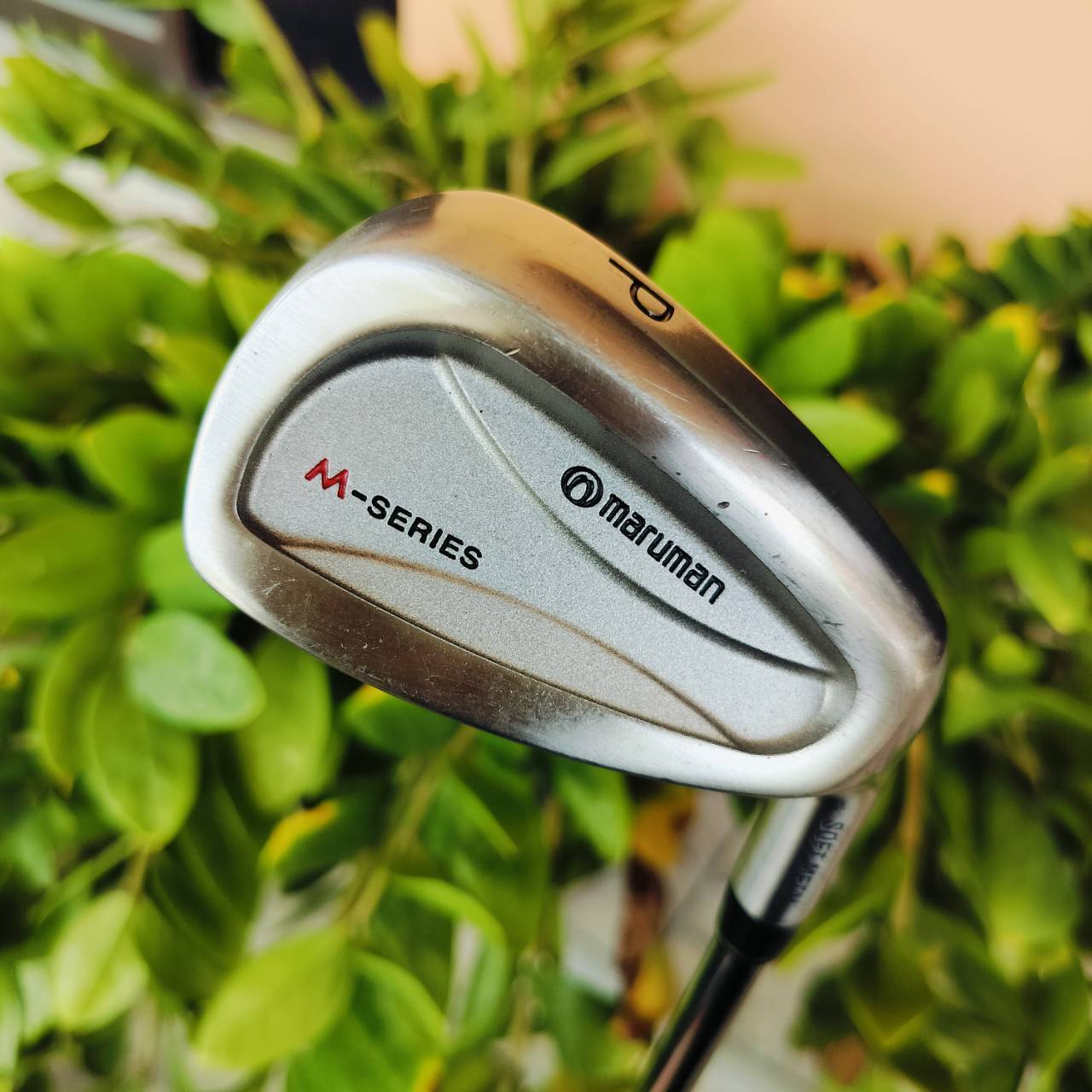 ชุดเหล็ก MARUMAN M-SERIES SOLE สวย เหมือนรุ่น M1 เลยค่ะ ก้านพรีเมี่ยม NS PRO 850 FLEX R ก้านเหล็กเบามาก องศาชัน ตีไกลกว่าปกติมาก ไม้กอล์ฟพรีเมี่ยมมือสอง ของแท้ By NakaraLuxurious