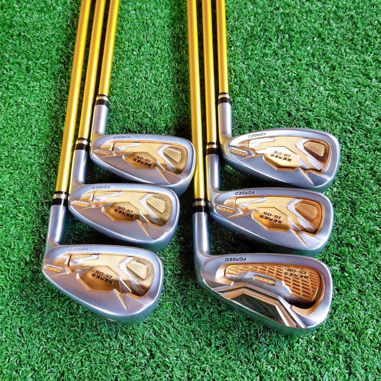 ชุดเหล็ก Honma Beres IS-05 Forged *** ก้าน 3 ดาว *** ARMRQ ∞ FLEX SR เป็นสุดยอดก้านจาก TORAYCA ดีที่สุดในโลก ก้าน 3 ดาว ปกติราคาชุดนี้ 120,000 บาทค่ะ ไม้กอล์ฟพรีเมี่ยมญี่ปุ่นมือสอง ของแท้ By NakaraLuxurious