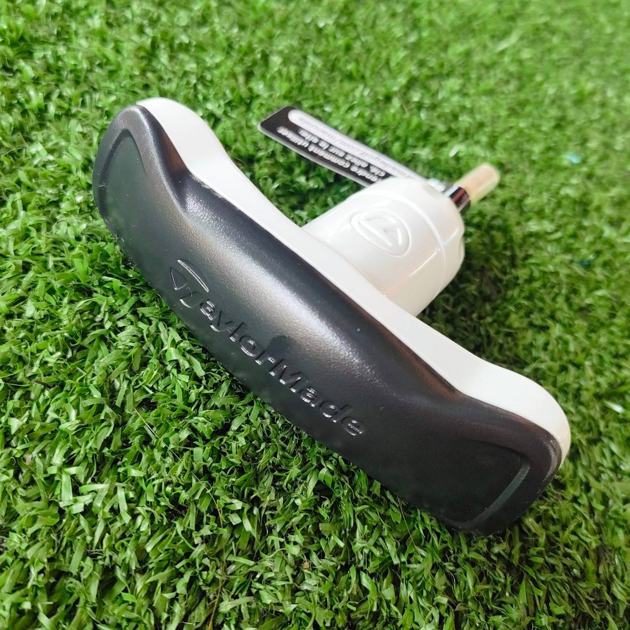 ตัวไข TAYLORMADE ของใหม่ เก่าเก็บไม่ได้ใช้ ใช้ไขได้หลายรุ่น และหลายยี่ห้อ ป้ายยังติดอยู่ยังไม่แกะ ไม้กอล์ฟพรีเมี่ยมมือสอง ของแท้ By NakaraLuxurious