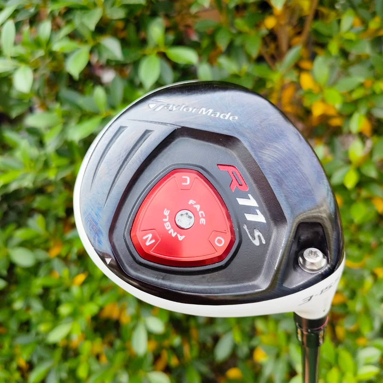 FW3 TAYLORMADE R11S องศา 15.5 ก้าน FUJIKURA MOTORE FLEX SR ก้านแพง เฉพาะก้านเป็นหมื่นแล้วครับ